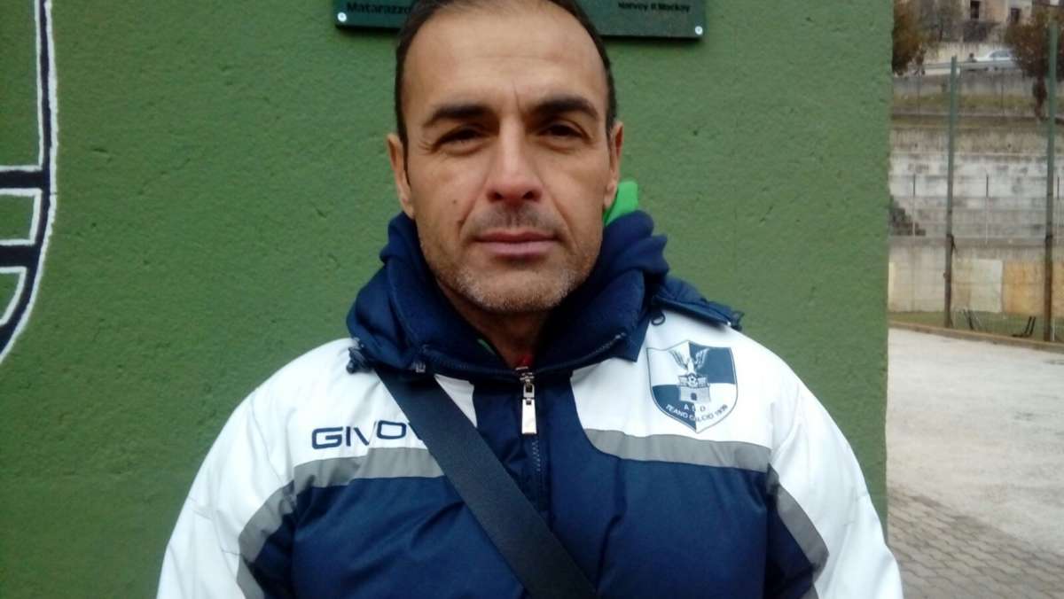 Vastano e la leadership del Teano in Prima Categoria: “Sorpresi dal primato, adesso non vogliamo mollare. Da quattro anni stiamo consolidando un grande gruppo”