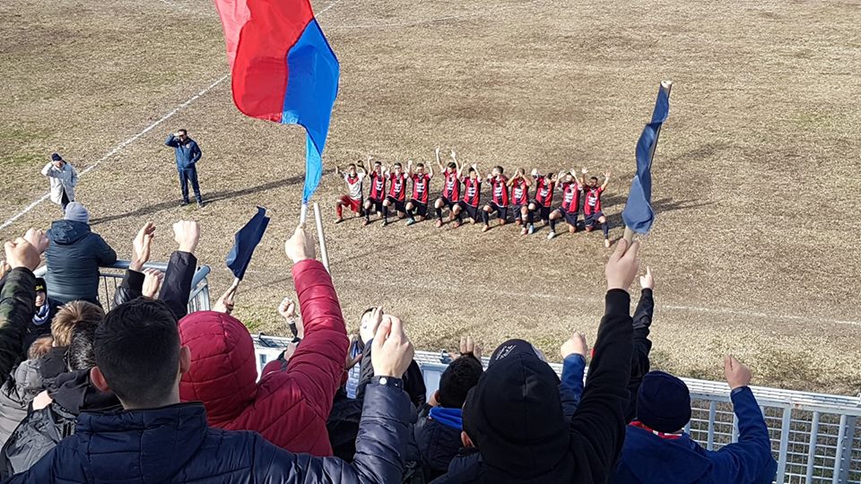 Afragolese, divieto di trasferta per i tifosi a Mondragone. Monta la polemica del club rossoblu