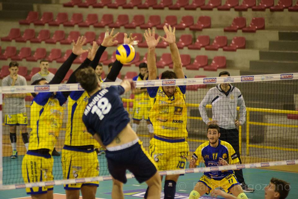 Il Tricase al Palajacazzi, la Romeo Normanna deve tornare a vincere. Mandolini: “I playoff dipendono solo da noi”