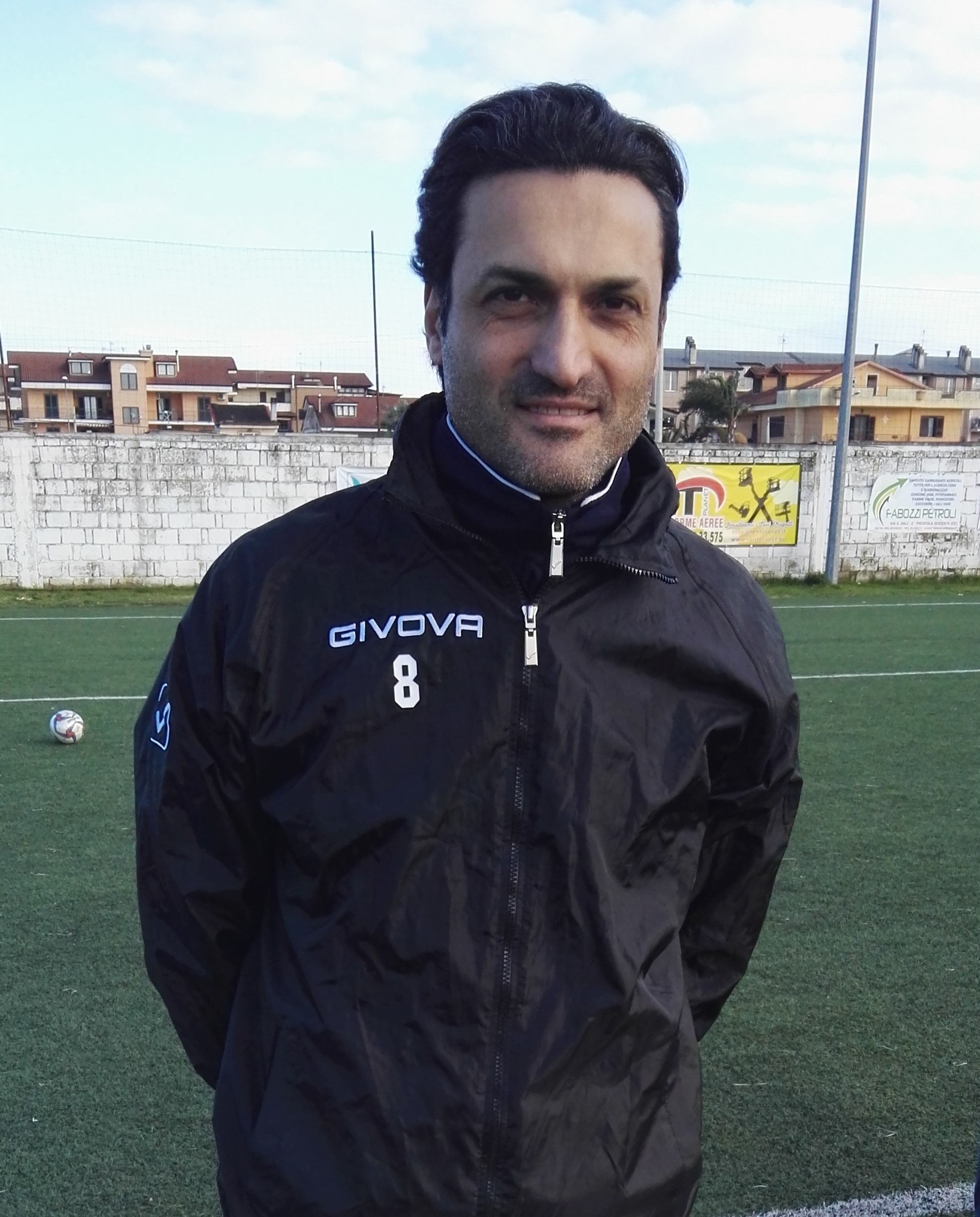 La Juniores dell’Aversa senza guida tecnica, mister Borrelli: “Impossibile lavorare in certe condizioni. Ecco perchè mi sono dimesso”