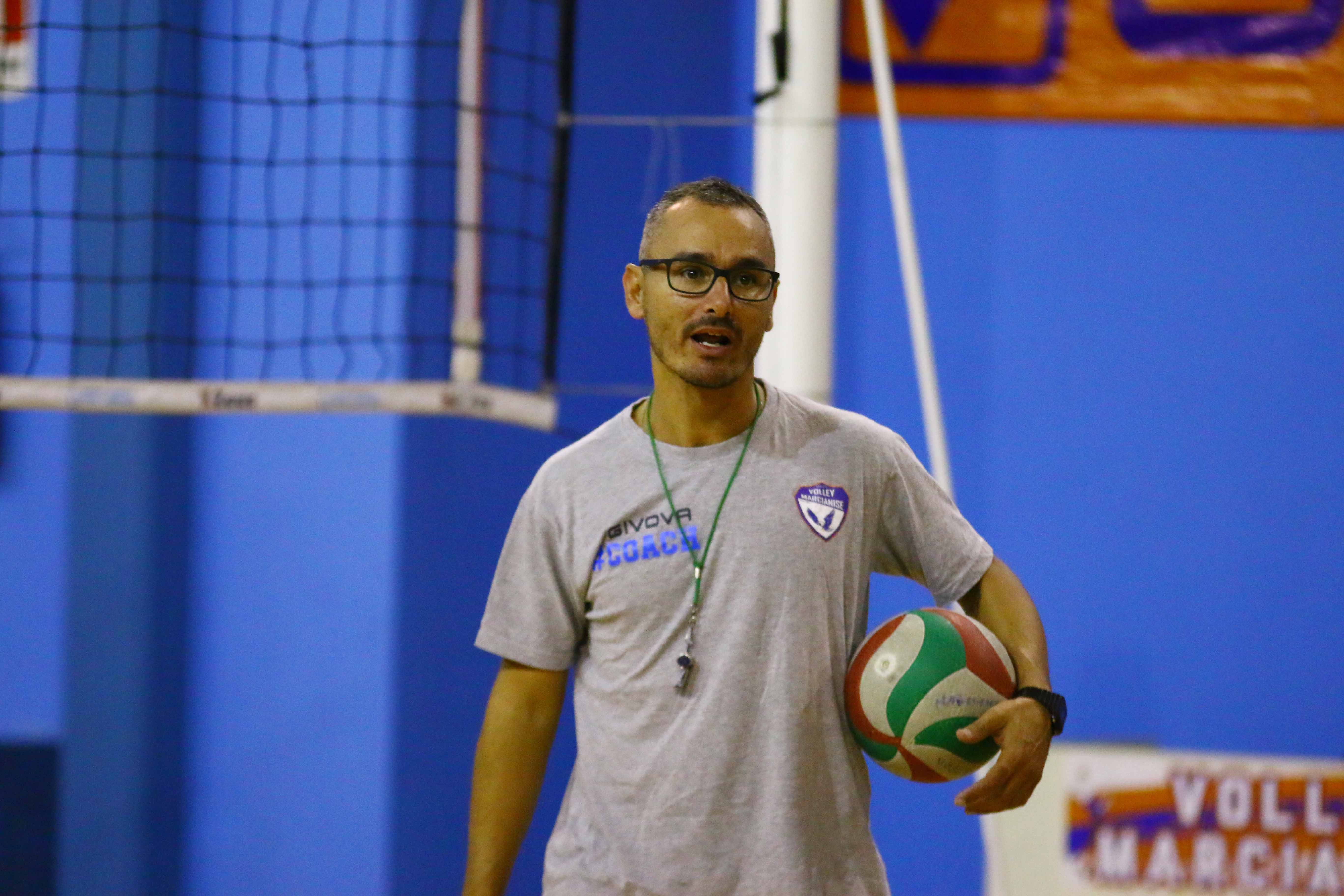 L’Areco Marcianise cerca i tre punti in casa del Cus Cagliari, Calabrese: “Saremo arbitri del campionato. Daremo tutto fino alla fine poi tireremo le somme”