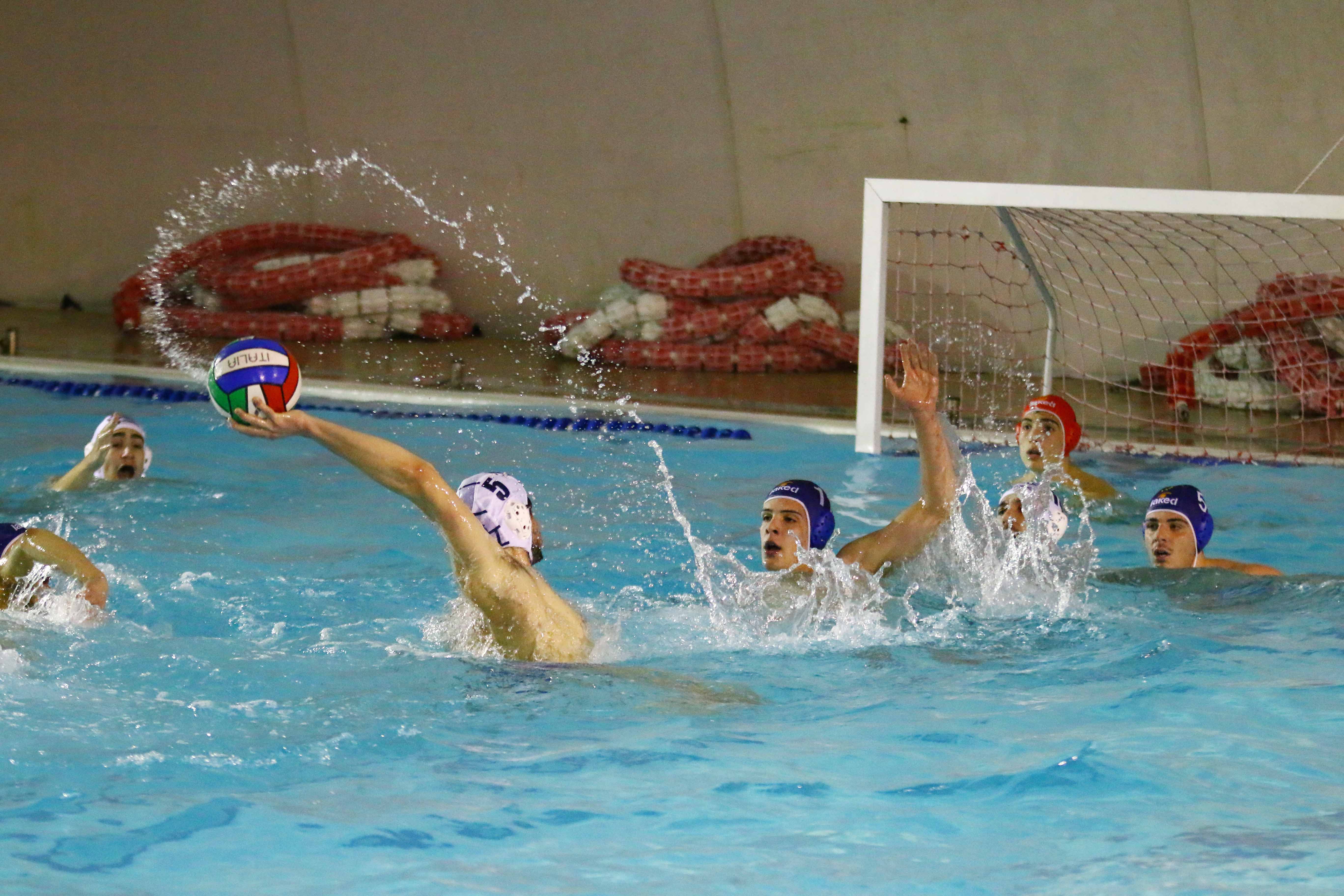 Circolo Villani giovane e fragile, il Nuoto 2000 ne approfitta ed espugna San Prisco