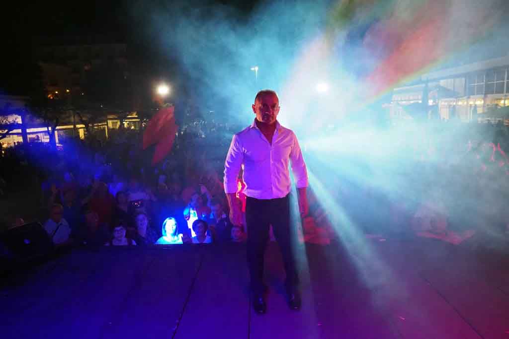 La proposta dei tifosi rossoblù per il derby con la Juve Stabia: un chiaro messaggio al presidente D’Agostino