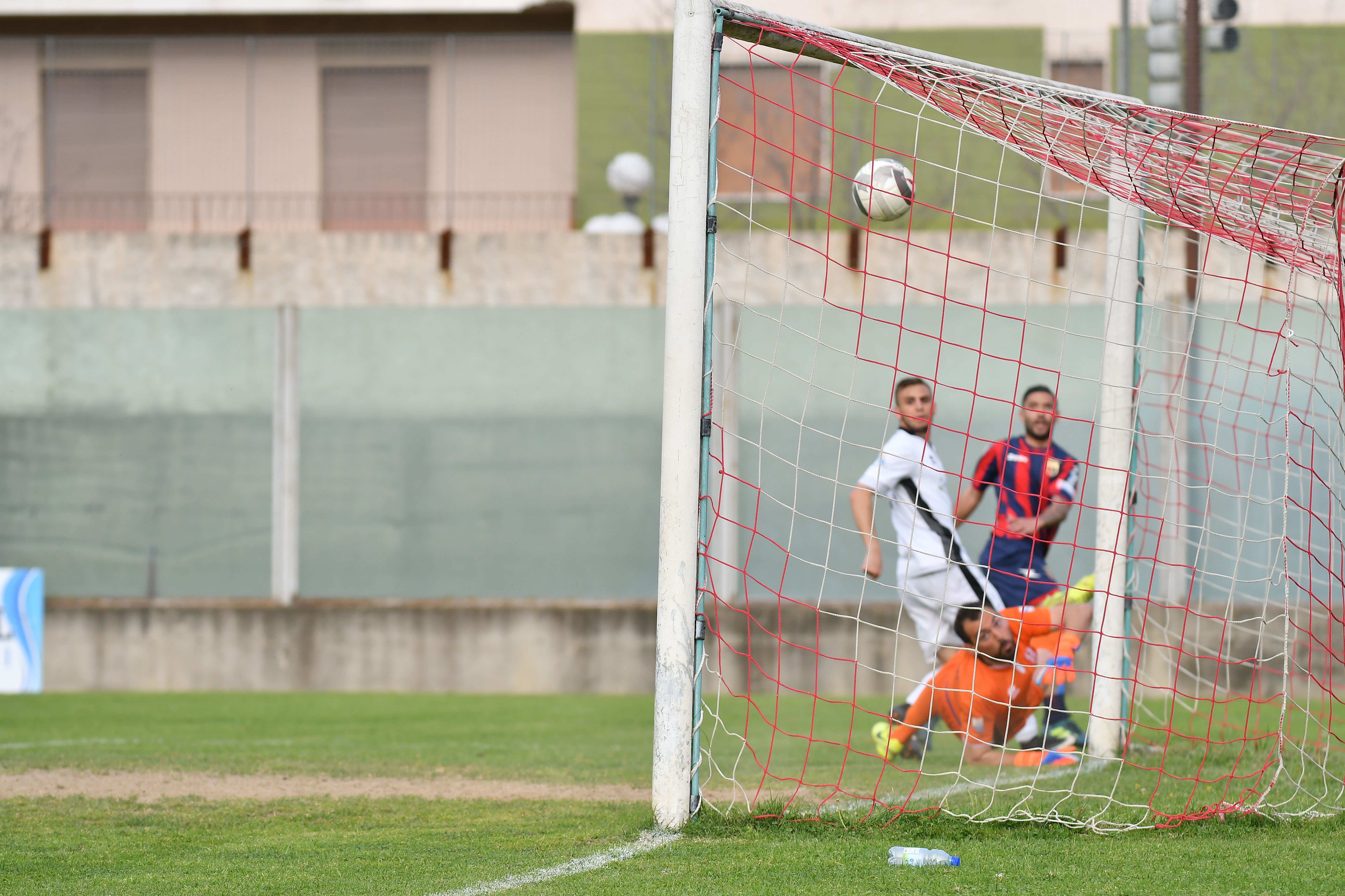 Scatto playoff della Casertana che sbanca Rende e adesso può davvero sognare