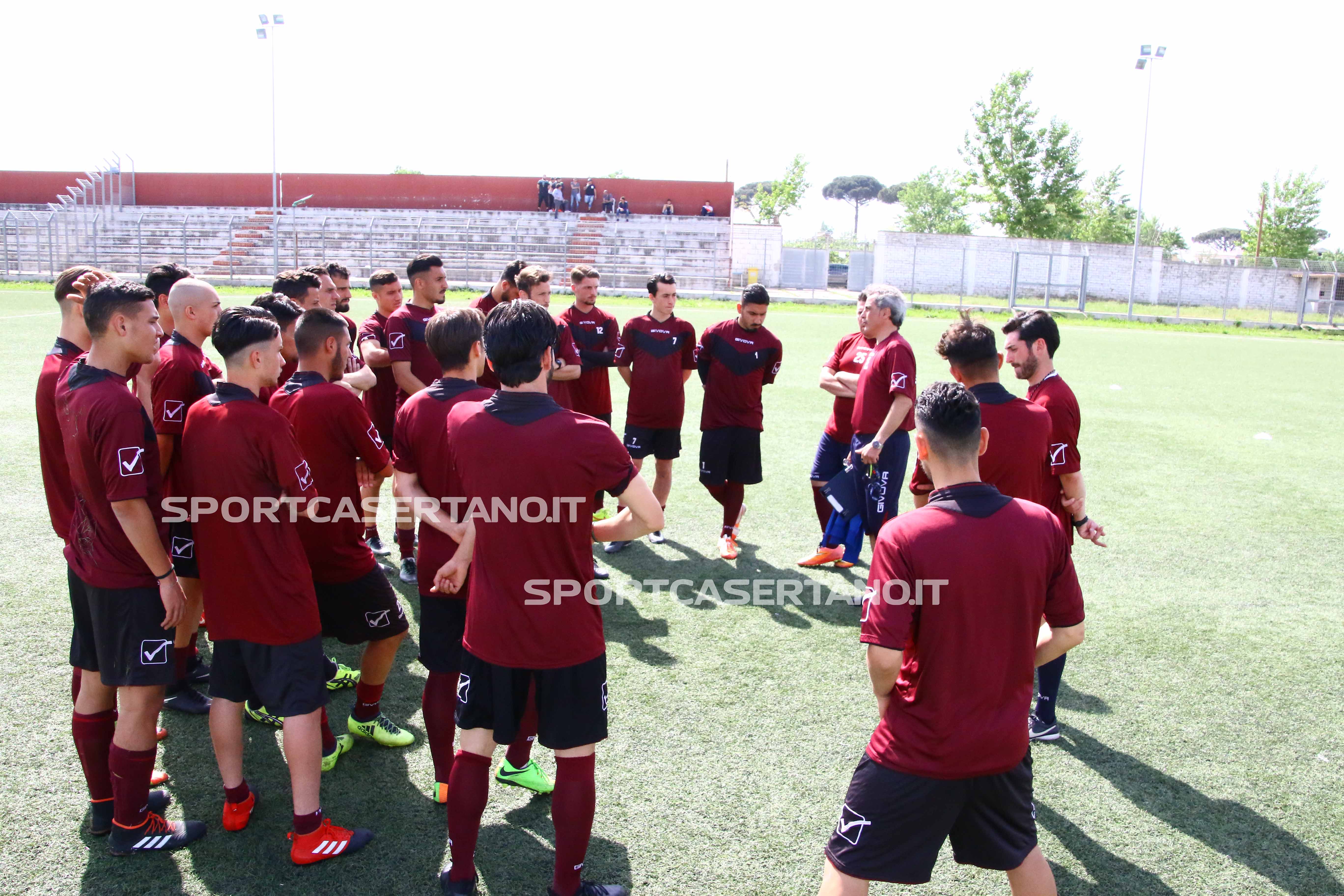 Mister Agovino prova a scuotere l’Aversa: “Qui per tentare un miracolo sportivo. Daremo l’anima fino alla fine ma la salvezza non dipenderà solo da noi”