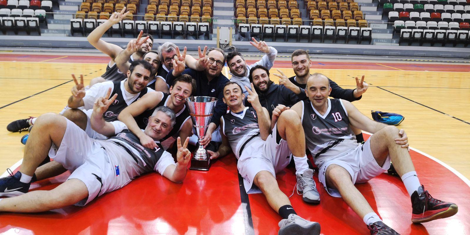La squadra del Tribunale di Santa Maria trionfa al Torneo Nazionale Forense