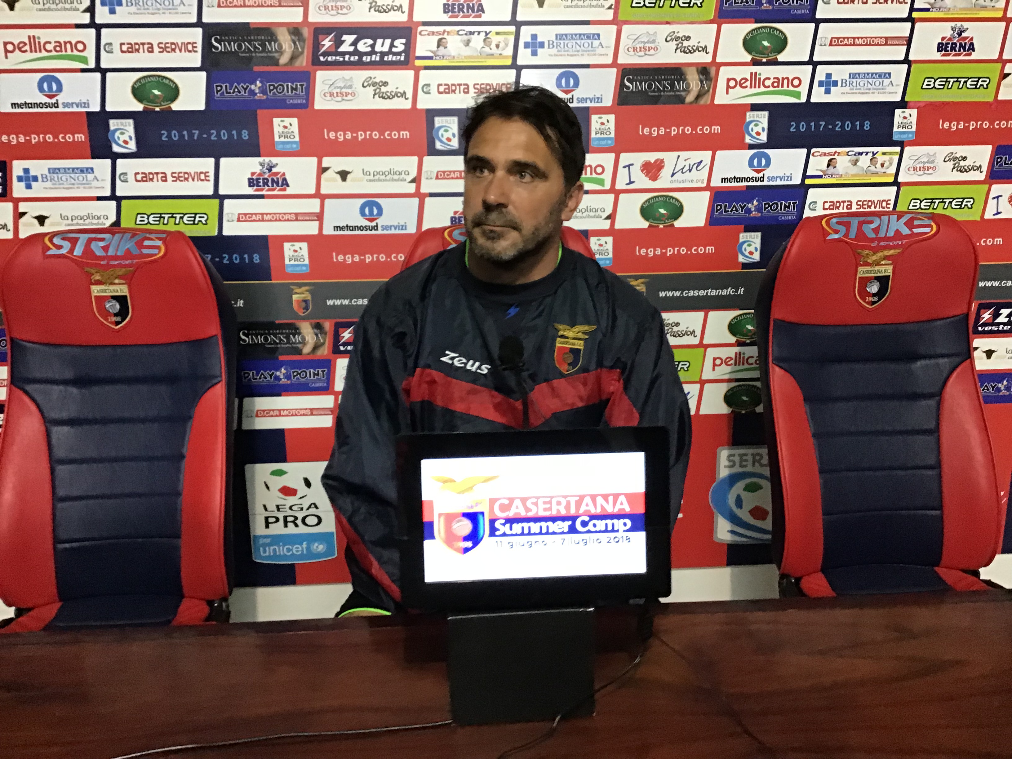 VIDEO – La Casertana vuole chiudere in bellezza, D’Angelo: “Il Matera non regalerà nulla. Vincere per il settimo posto e la Tim Cup”