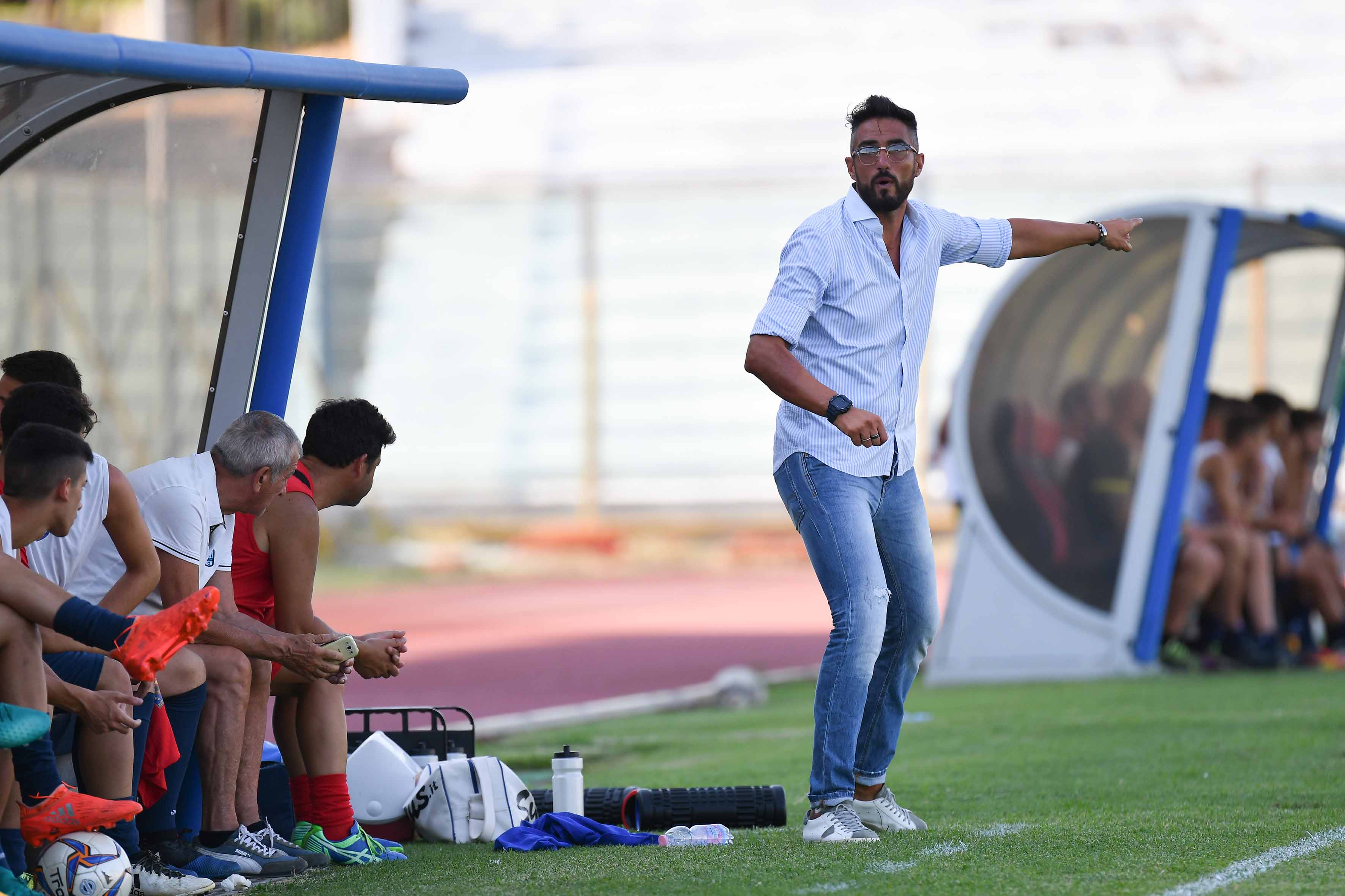 Borrelli dice Casertana: “Non smetterò mai di amare quei colori. Falchetti protagonisti nei playoff”