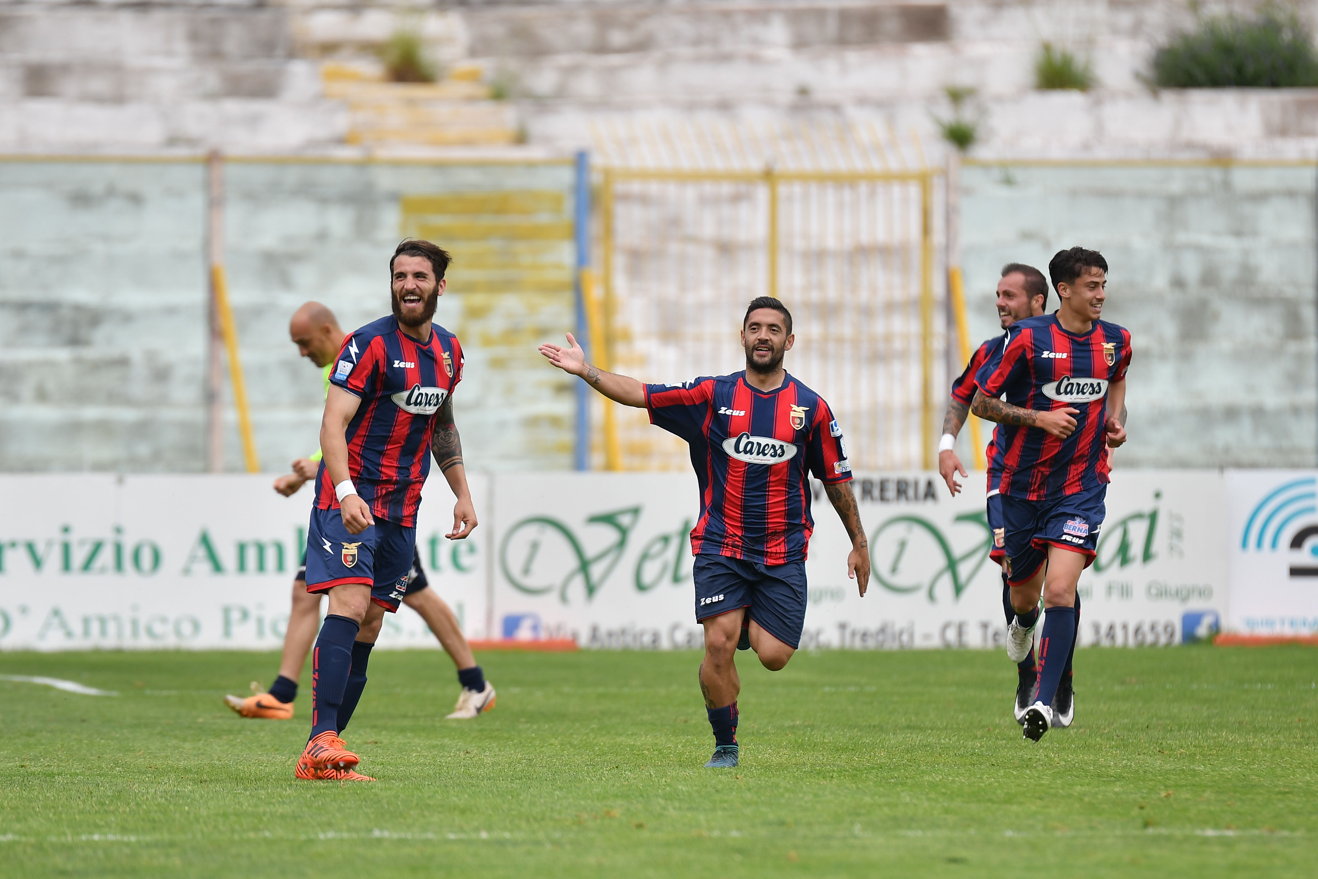 Le formazioni ufficiali di Caserta-Matera: quattro cambi per D’Angelo, novità in difesa per gli ospiti
