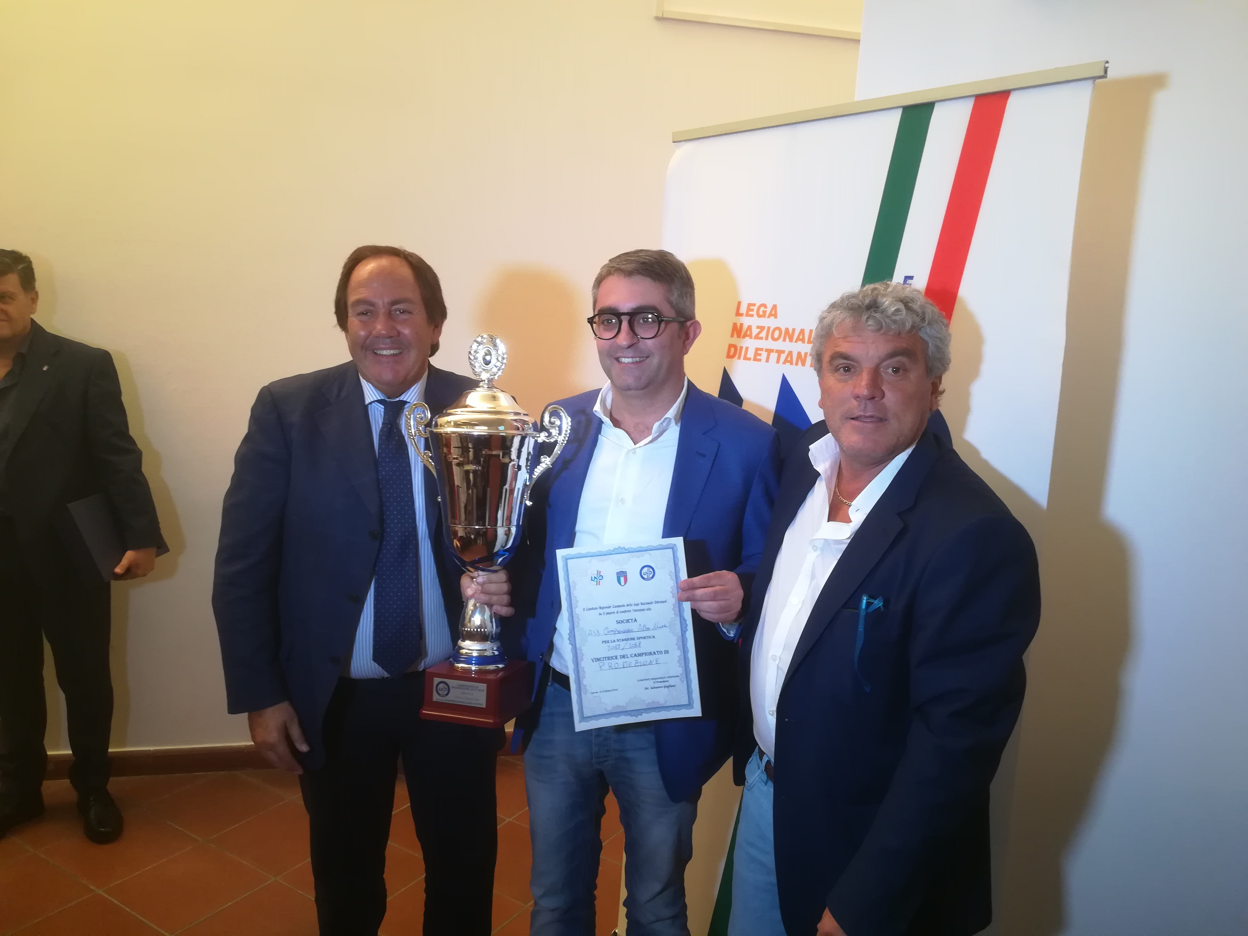 TUTTE LE FOTO. Grande spettacolo per la cerimonia di premiazione delle società vincitrici della provincia di Caserta