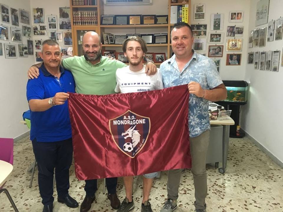 Il Mondragone gioca il jolly e regala un nuovo centrocampista a mister Formicola