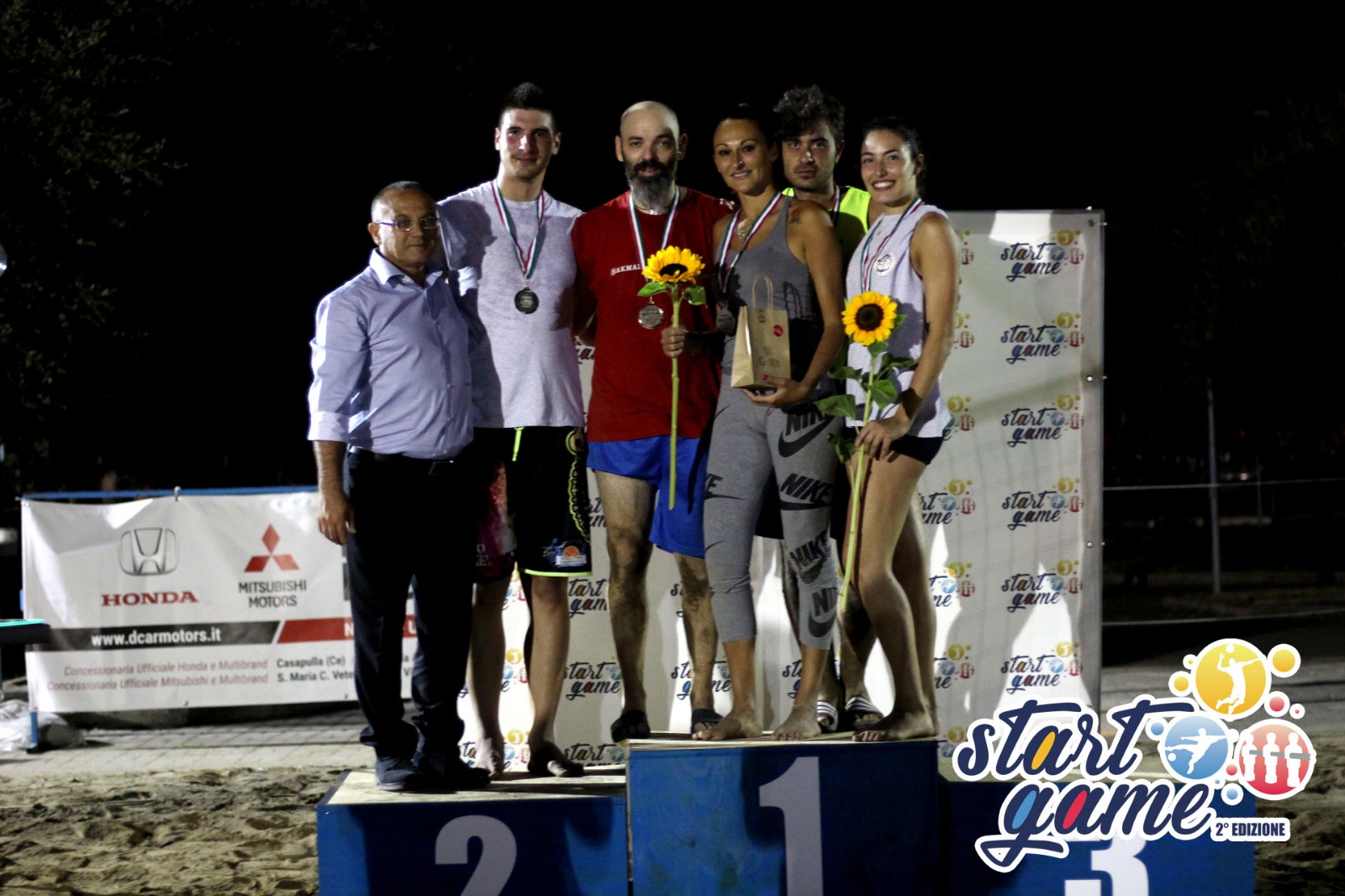 VIDEO – Lo spettacolo del beach volley a San Prisco con gli Start Game nel ricordo di Raffaella Sbordone