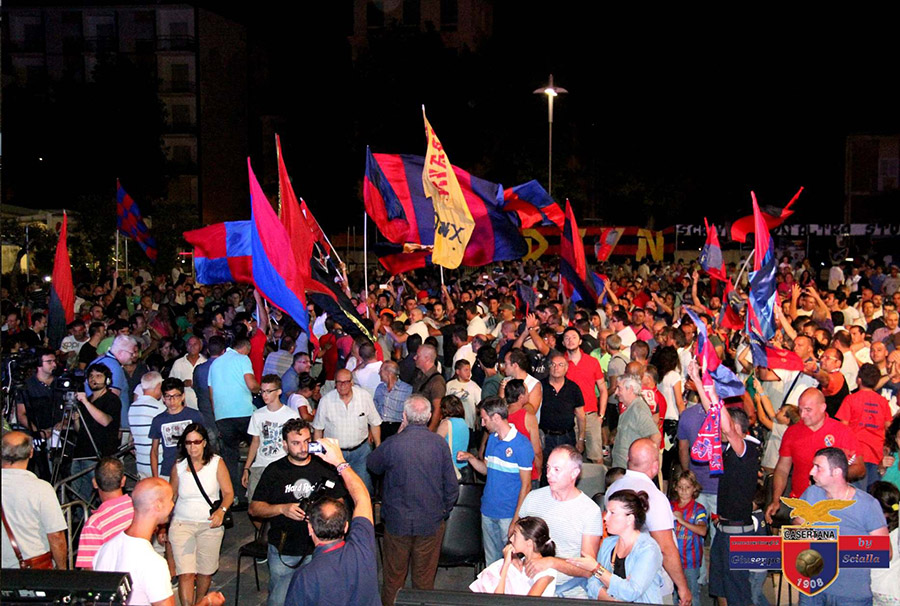 I tifosi della Casertana (Foto Scialla)