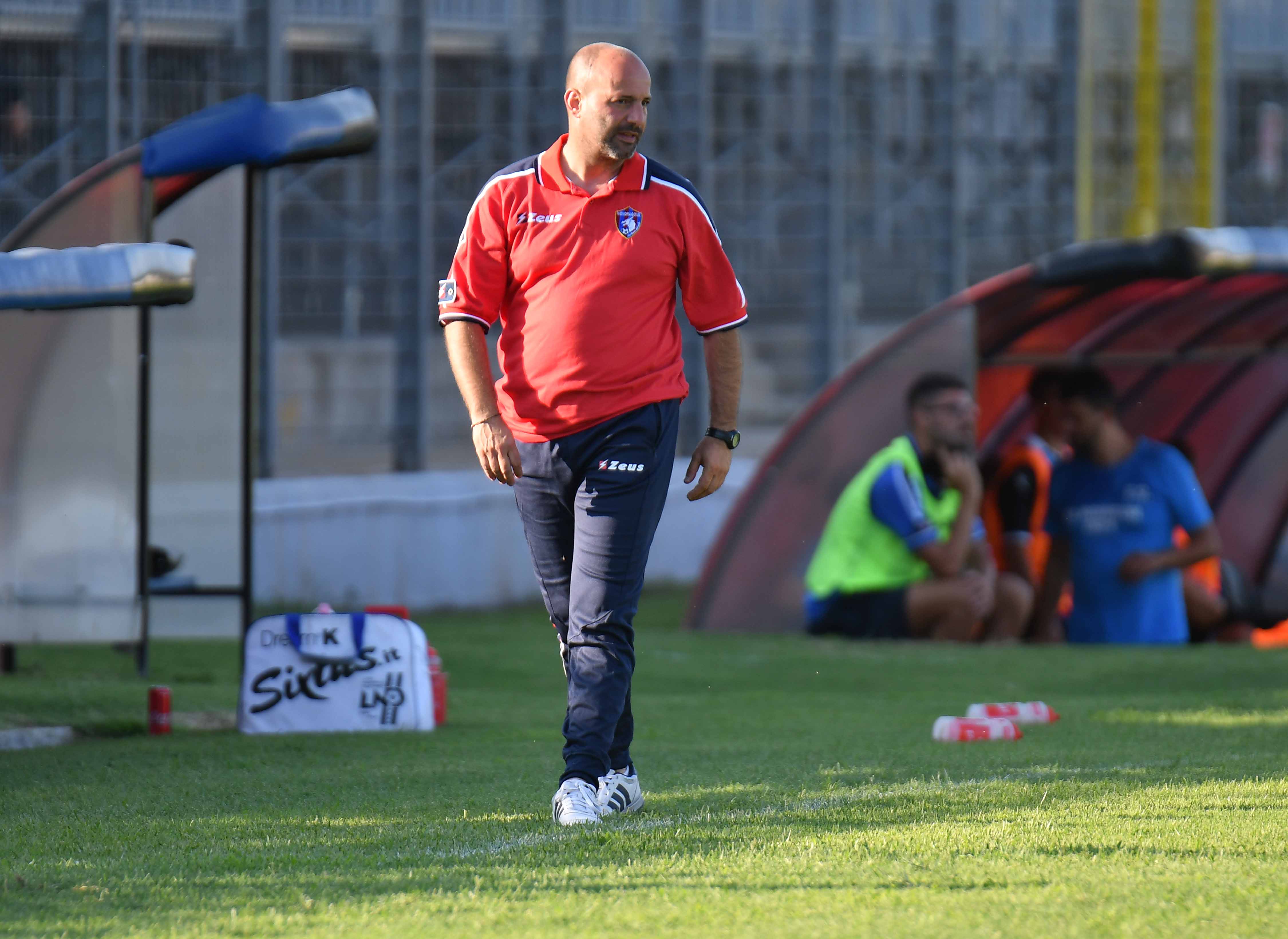 Il Mondragone si arrende subito al Real Forio ma mister Formicola non ci sta: “Risultato amaro, il pari era più giusto”