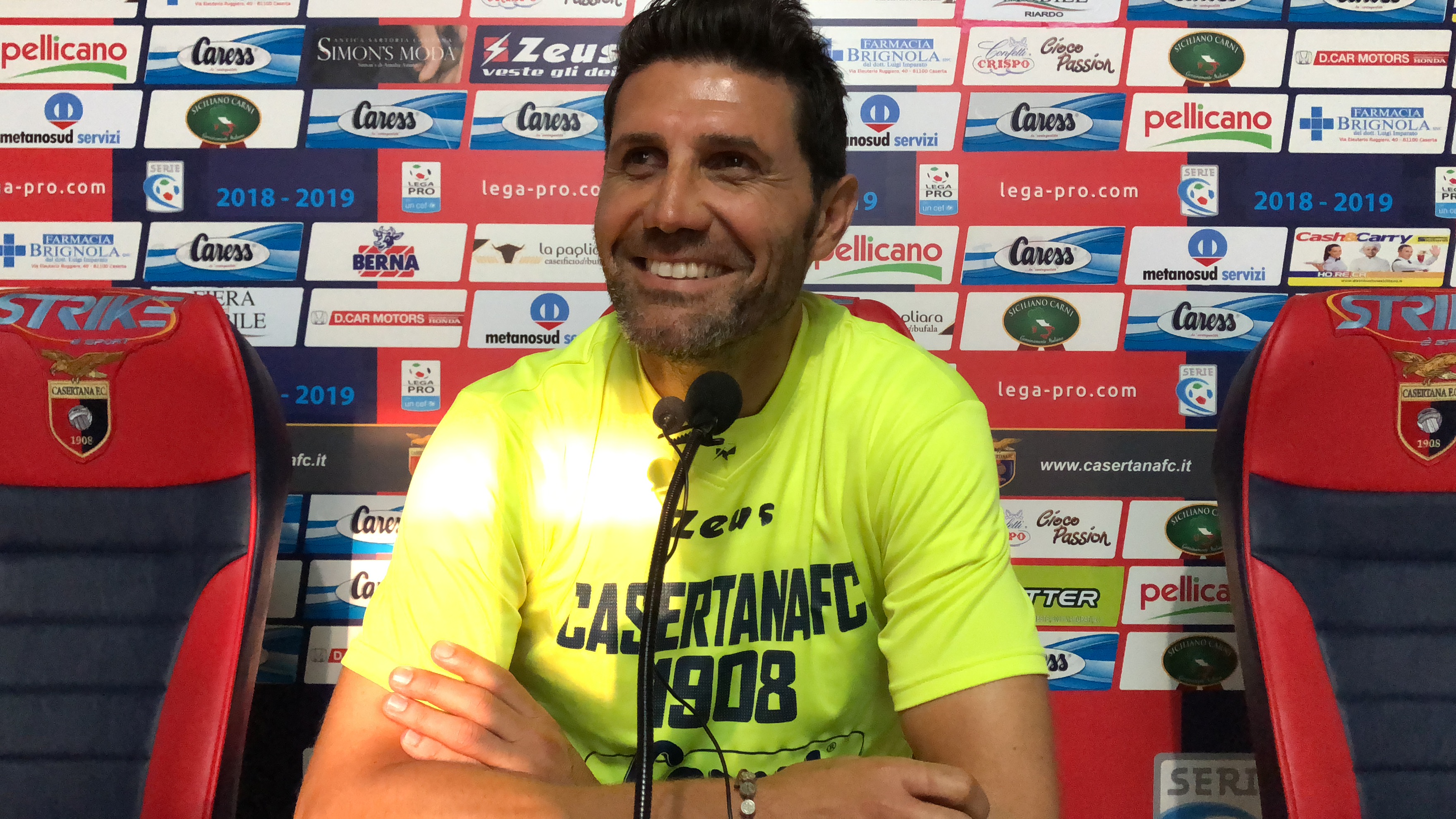 Casertana pronta all’esordio, Fontana: “Curioso di vedere all’opera questa squadra. Vincere per far capire chi siamo veramente”