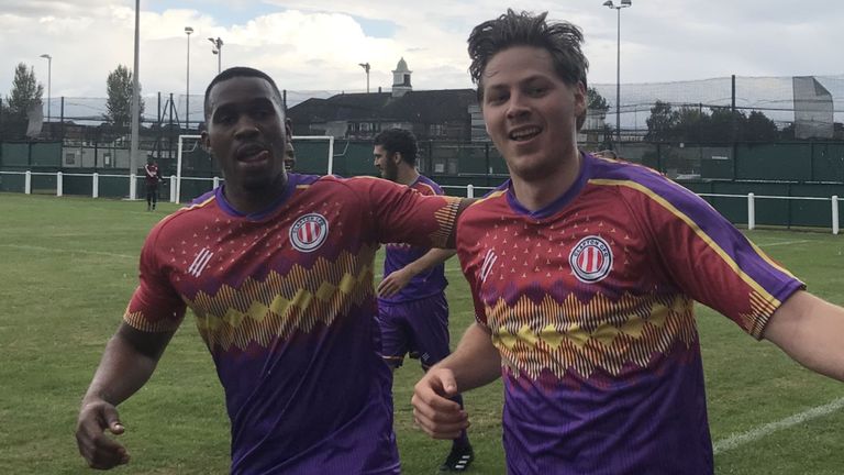 La maglia del Clapton CFC