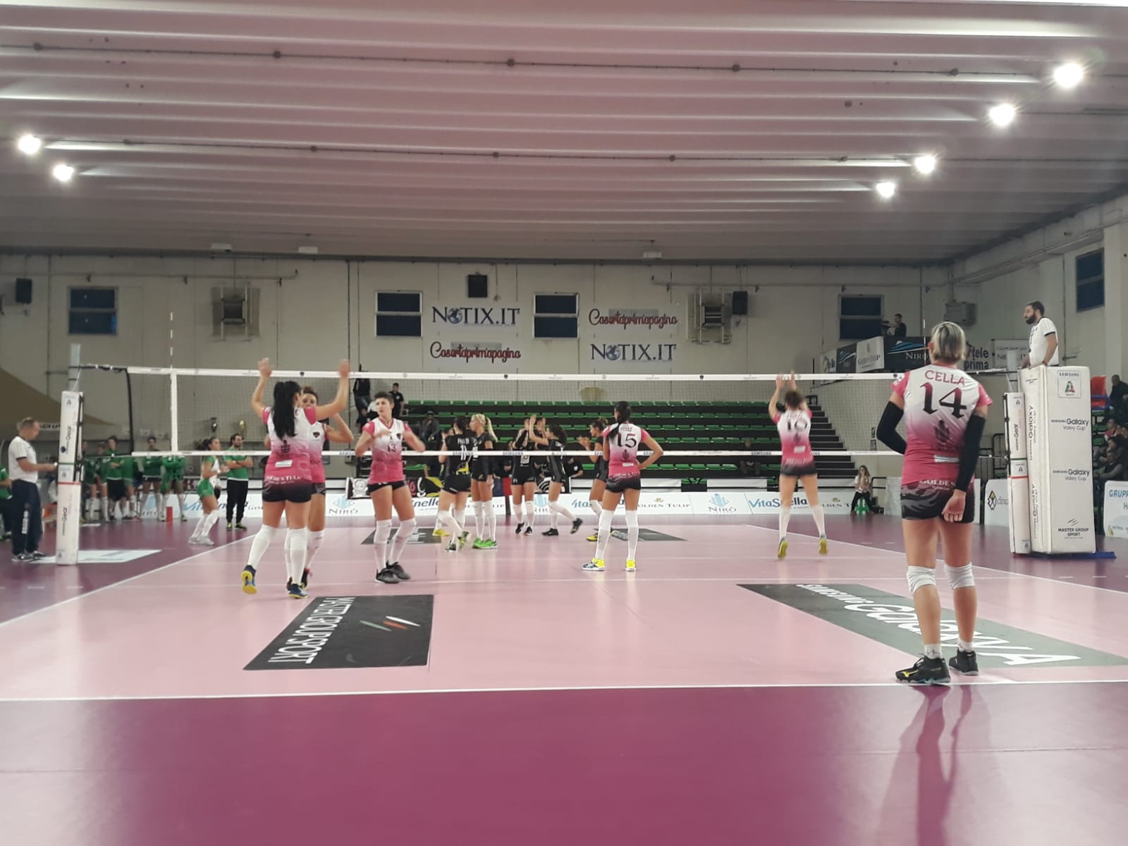 Ci risiamo: gli arbitri negano la vittoria alla Golden Tulip Volalto che esce comunque tra gli applausi