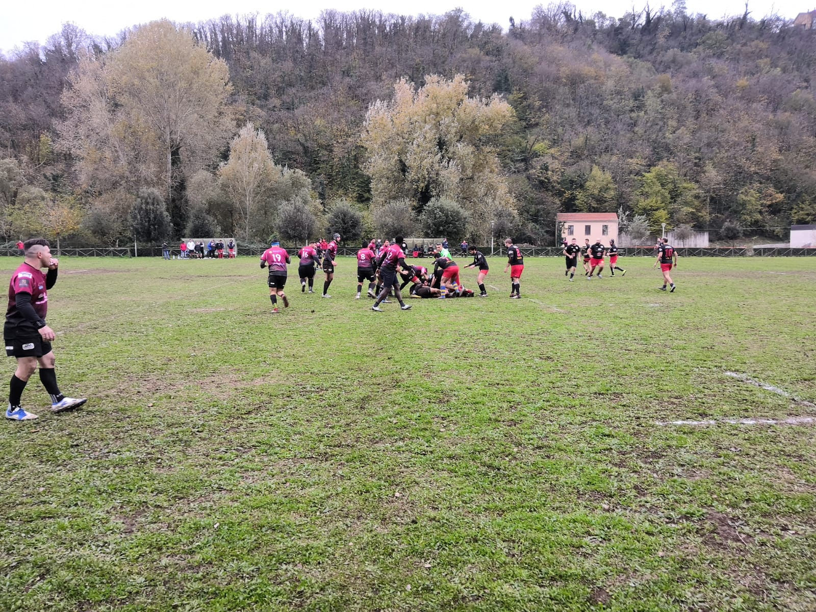 RUGBY C2. Un drop di Ascione regala la vittoria allo Spartacus, blitz contro la Zona Orientale Salerno