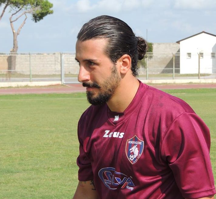 ULTIM’ORA SC. Si separano le strade tra il Mondragone e il fantasista Esposito: “Alla ricerca di una nuova destinazione”
