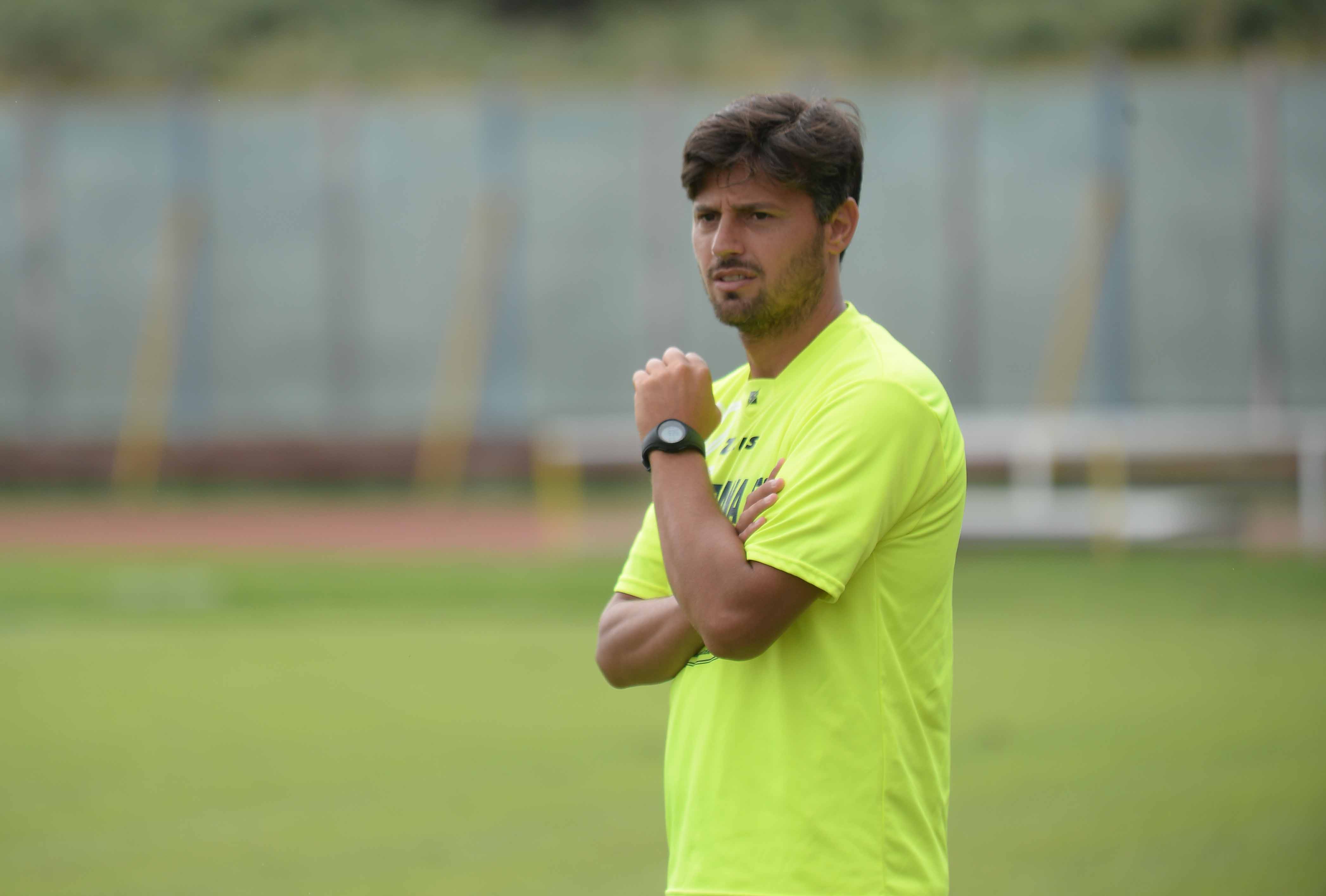 CASERTANA-MONOPOLI – Un solo cambio per Esposito, Scienza con un paio di dubbi. Ecco le probabili formazioni