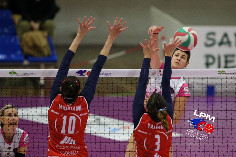 Mondovì passa al tie-break, lo staff tecnico della Volalto e Perez sul banco degli imputati