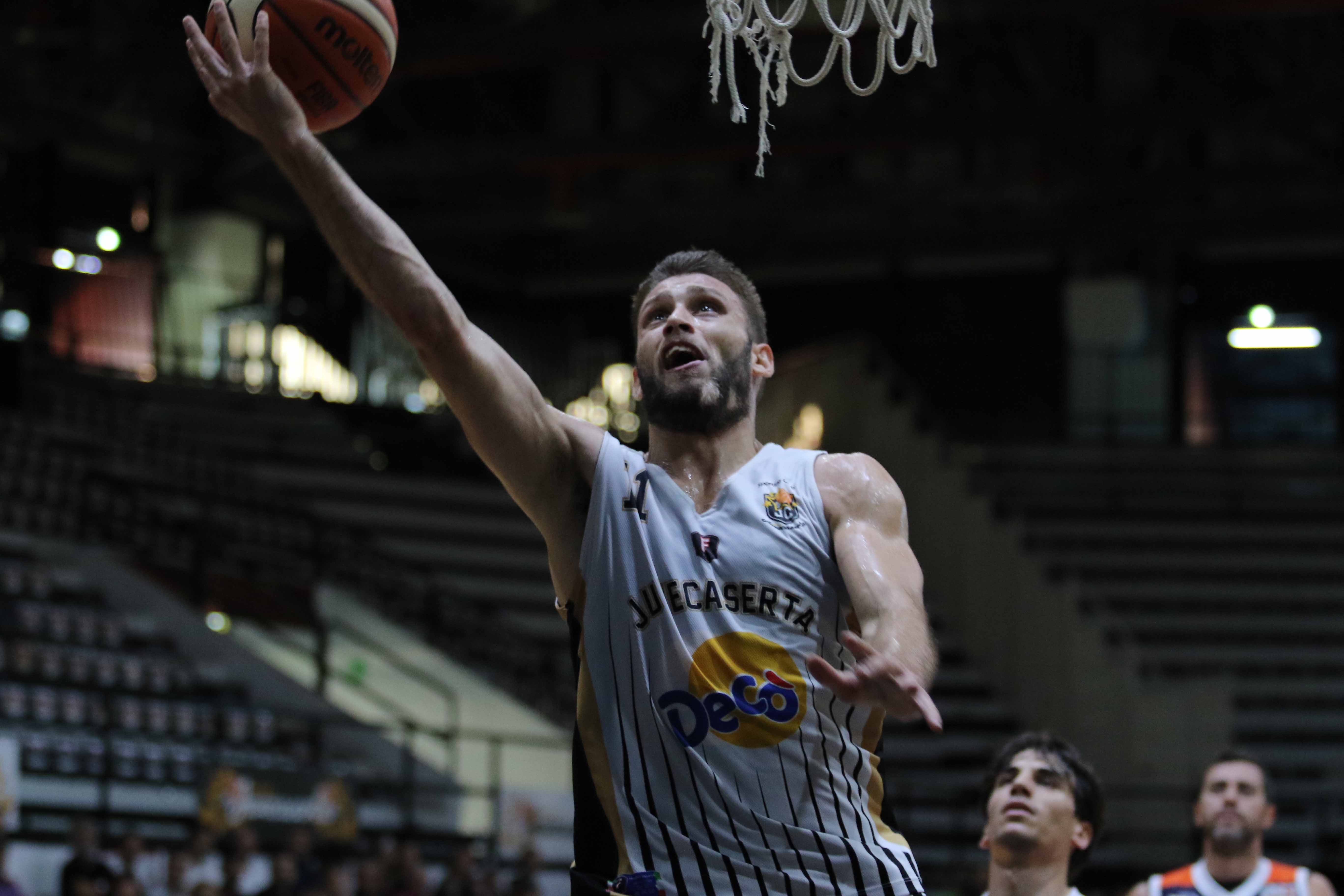 Bottioni carica la Juve: “Non soffriamo di vertigini, è bello stare lassù. Domenica contro Salerno una vittoria per rafforzare il primato”