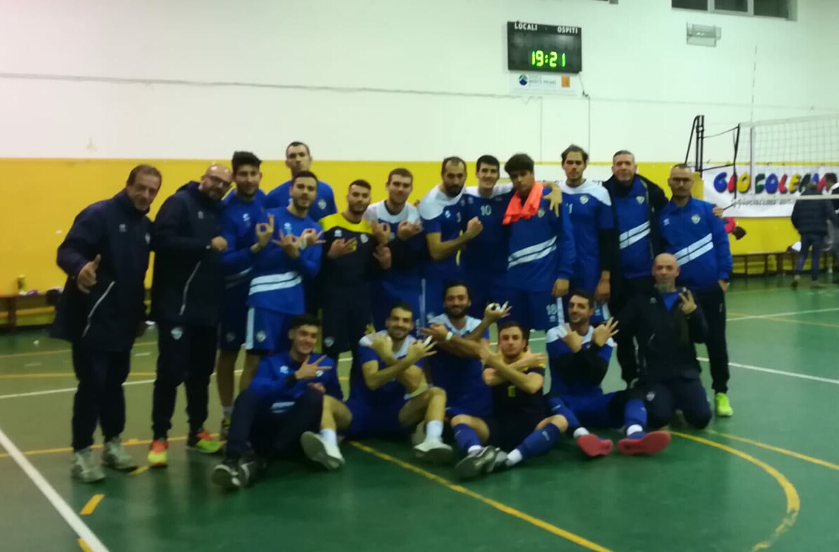 Il Volley Marcianise spazza via Potenza e chiude l’andata al secondo posto. Ora tocca alla città sostenere il sogno biancoblù