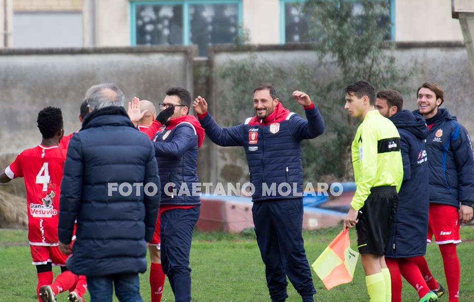 IL VILLA LITERNO SI SCROLLA DI DOSSO LA SFORTUNA. Battuta di misura la Forza e Coraggio