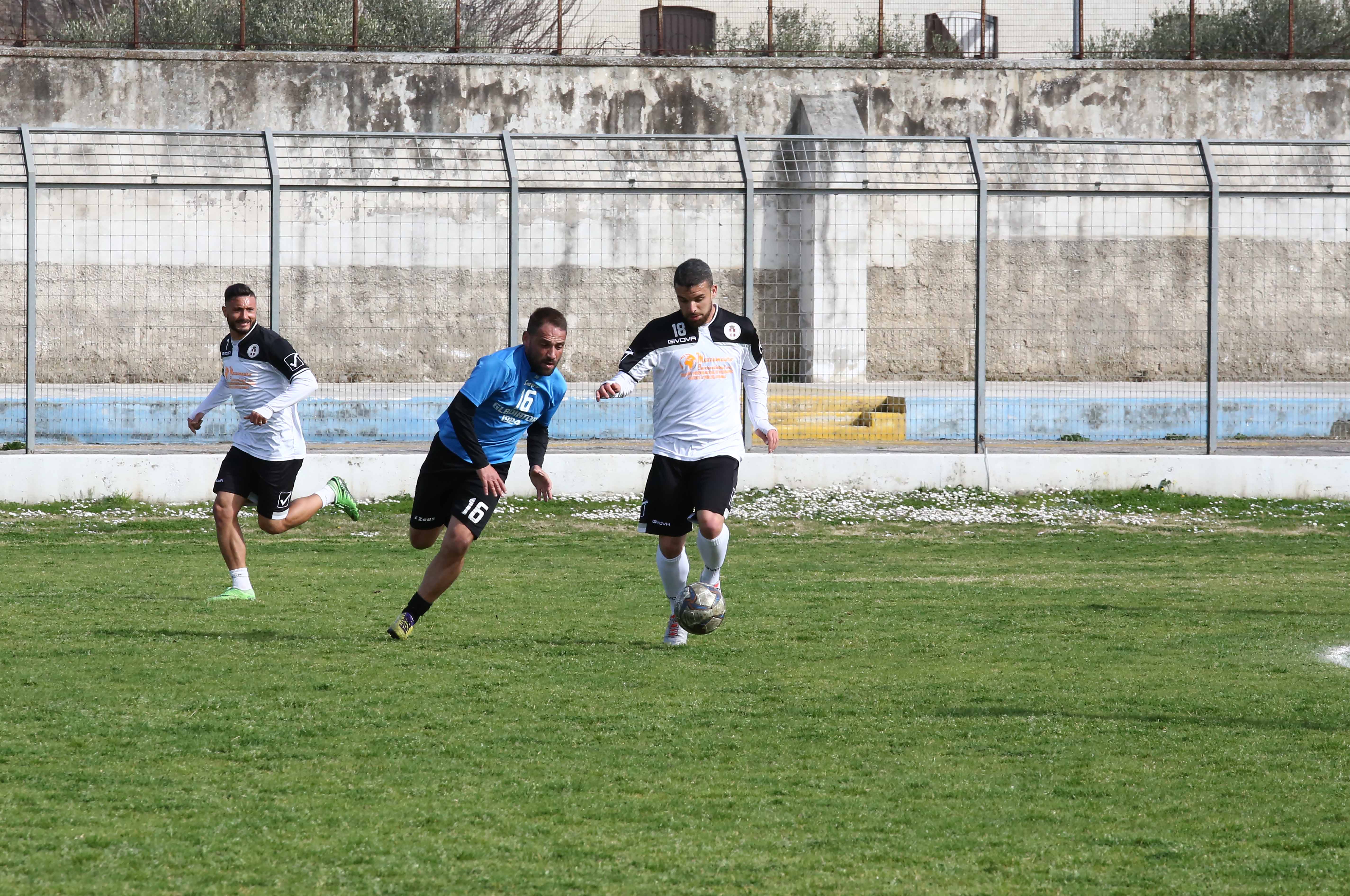 Celio in azione contro il Savoia