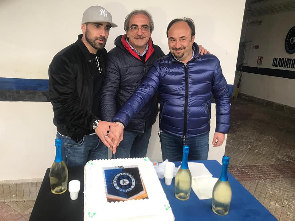 BRINDISI DEL GLADIATOR PER IL 95° COMPLEANNO. Connubio Aveta-De Felice più solido che mai