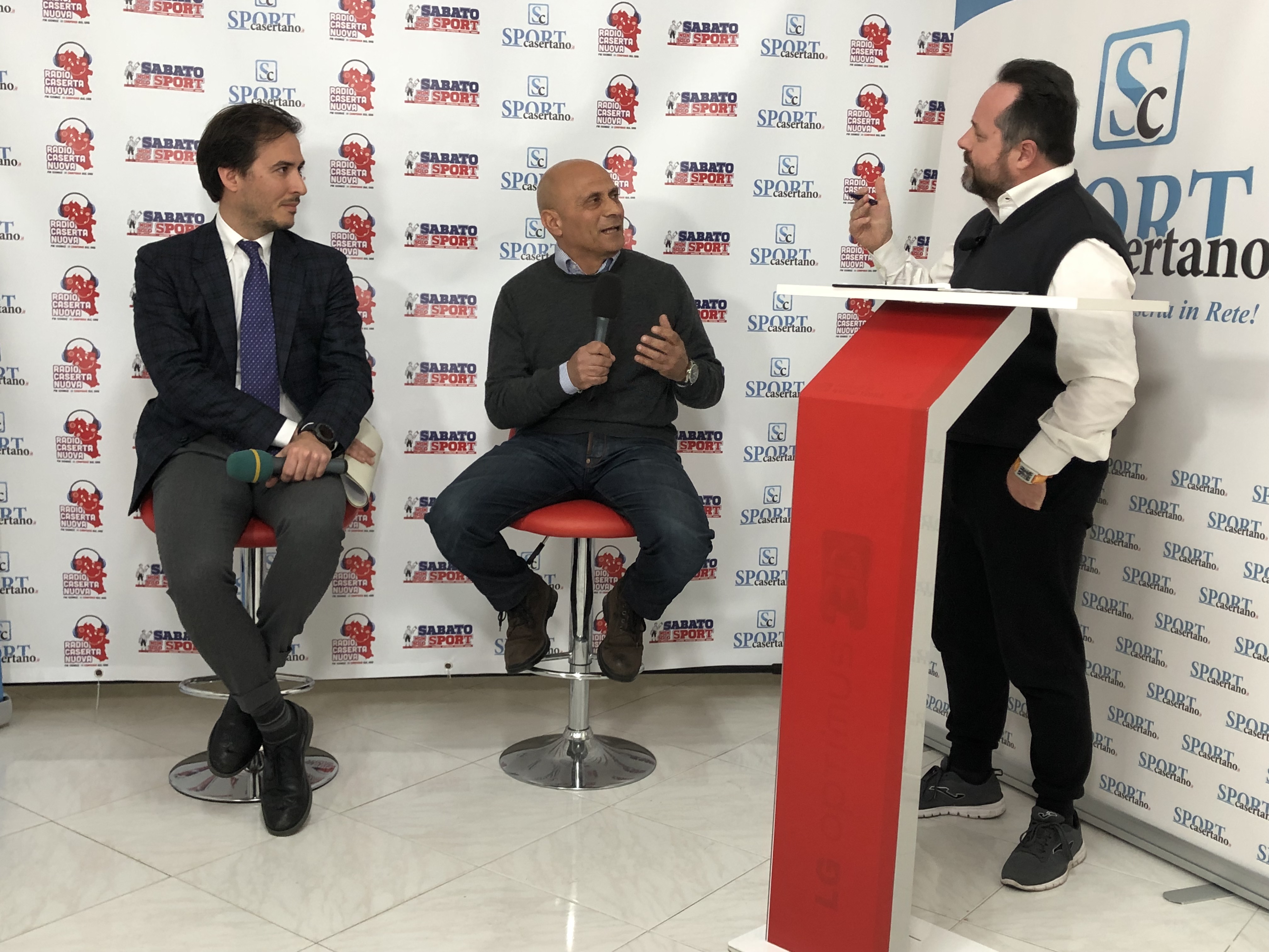 VIDEO – Il Club Ornella Maggiò, i playoff e il futuro della Juvecaserta nella prima puntata di ‘Ultimo quarto…La voce fuori al Palazzo’