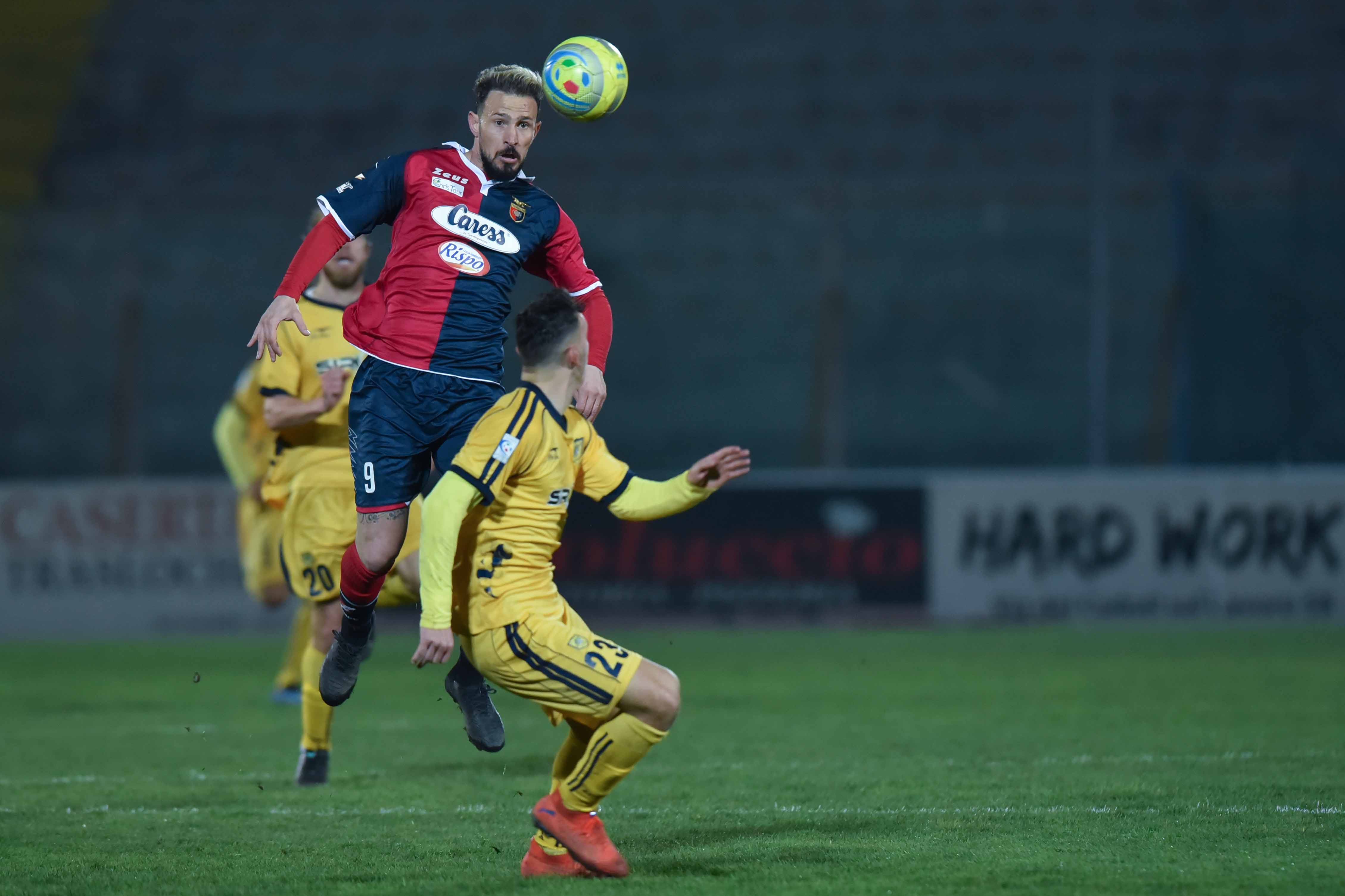 CHI SI RIVEDE – Floro Flores esalta D’Agostino e poi affonda il colpo: “A Caserta zero strutture, si salva solo il presidente. Poi non c’è più nulla”