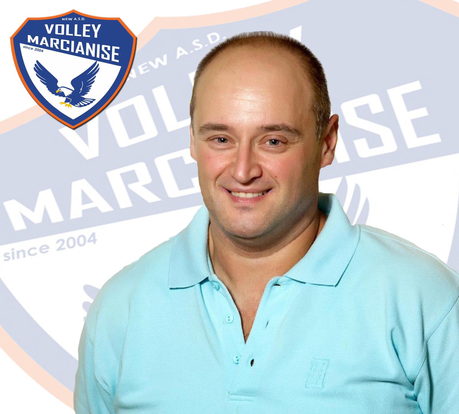 Il Volley Marcianise riabbraccia coach Narducci: “Pronto ad aprire un nuovo ciclo. Con Sgueglia e Siciliano subito il giusto feeling”