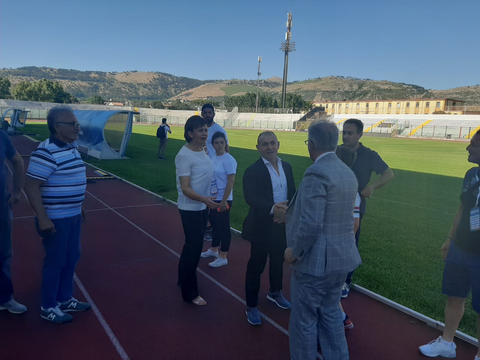 LE FOTO – Pinto rinnovato e pronto per le Universiadi. Incontro Sindaco-D’Agostino: “Tra quindici giorni il bando per la gestione dello stadio”