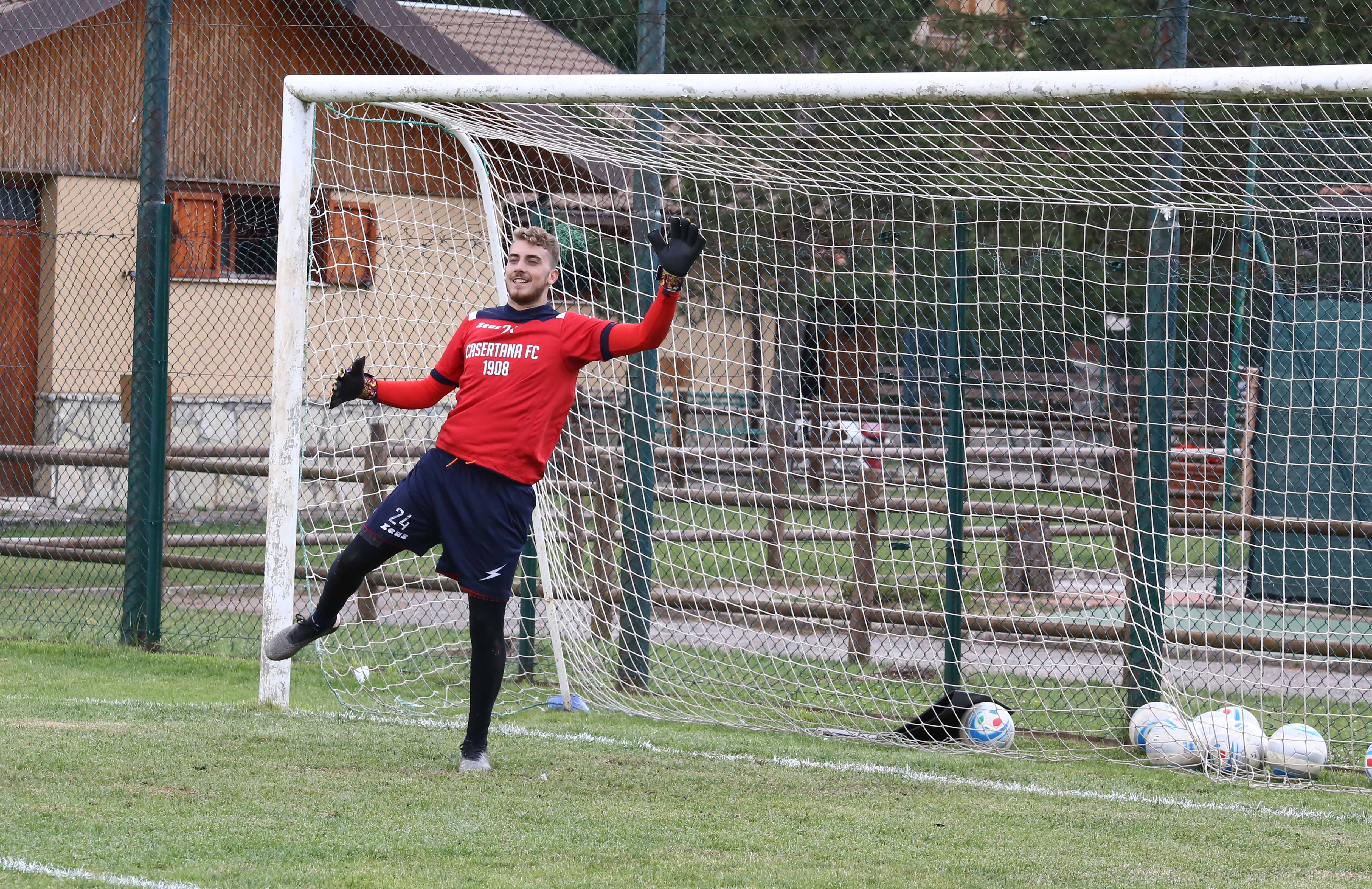 Arrivederci Michele, la Casertana cede in prestito il talentuoso Avella in serie D