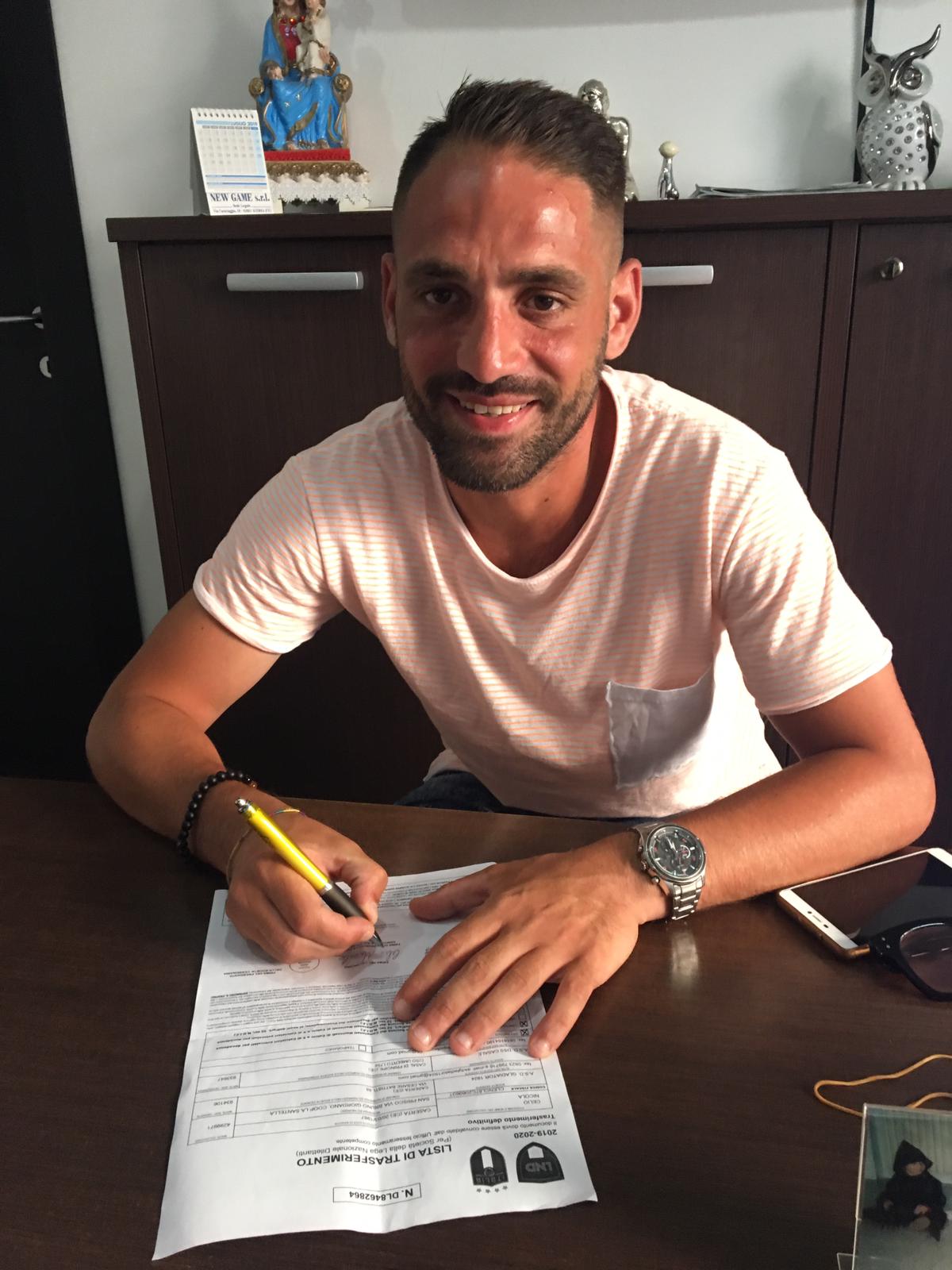 REAL AVERSA E’ UN MERCATO SENZA FRENI! Ennesimo colpaccio dei granata, Sannazzaro riabbraccia un esperto centrocampista