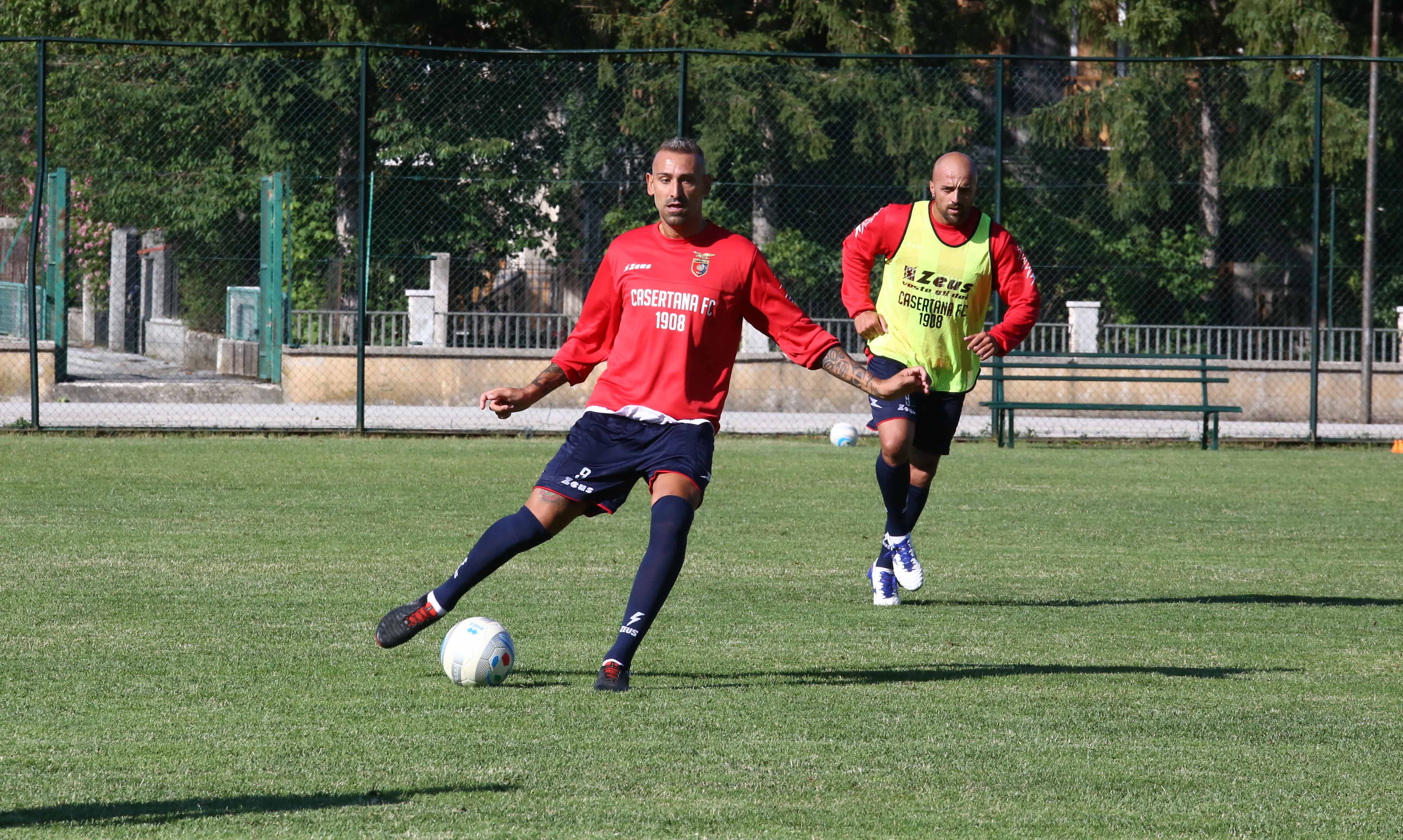 L’INATTESO COLPO DI SCENA – L’Avellino rivuole Castaldo e la Casertana ci sta pensando! Ore decisive per il bomber