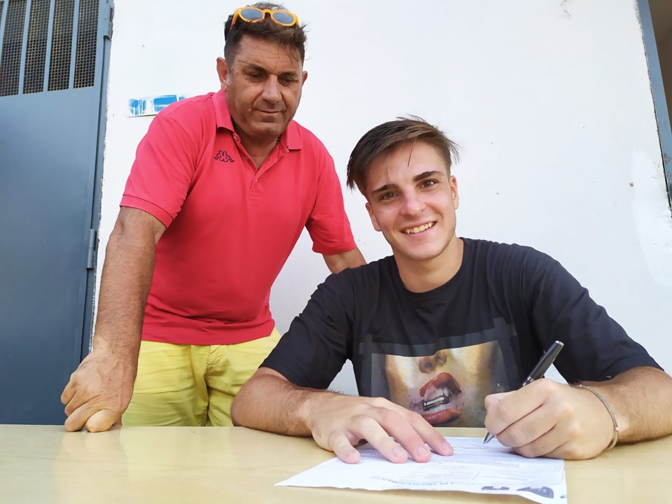 La Real Aversa punta sui giovani della città: dall’Albanova arriva un attaccante under