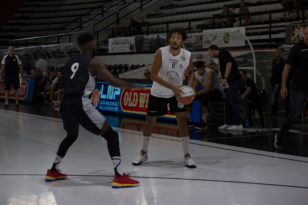 La Juve concede il bis, espugnata San Severo