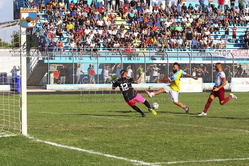 L’Albanova spreca troppo, la Puteolana vince. Esordio beffardo per i biancoazzurri.