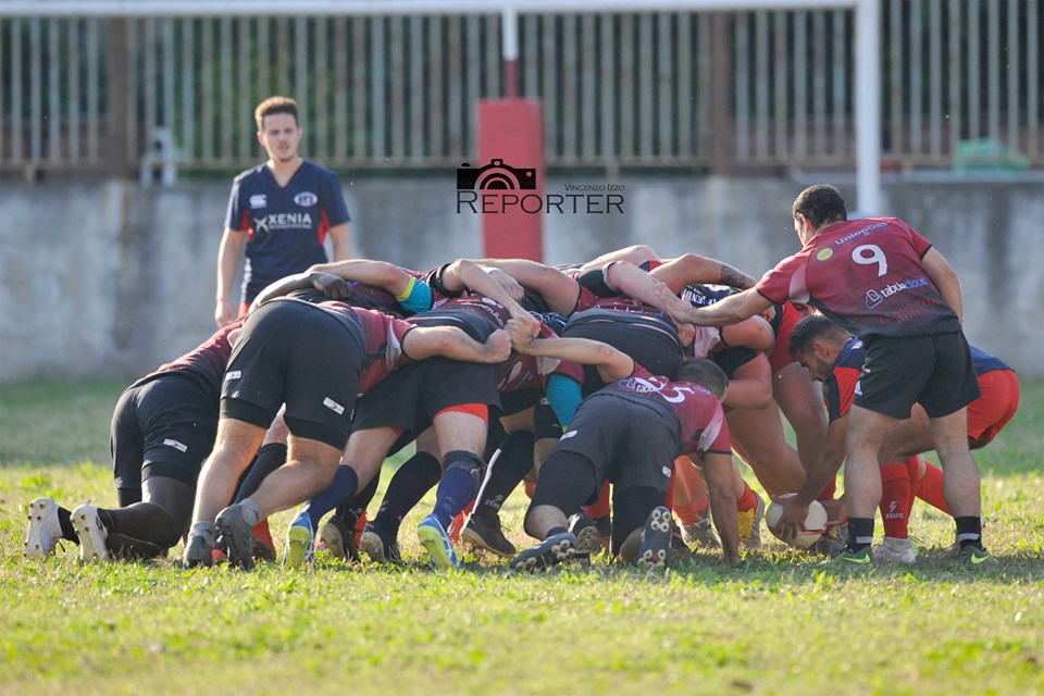 Lo Spartacus cede al Rende che sfrutta le punizioni a favore