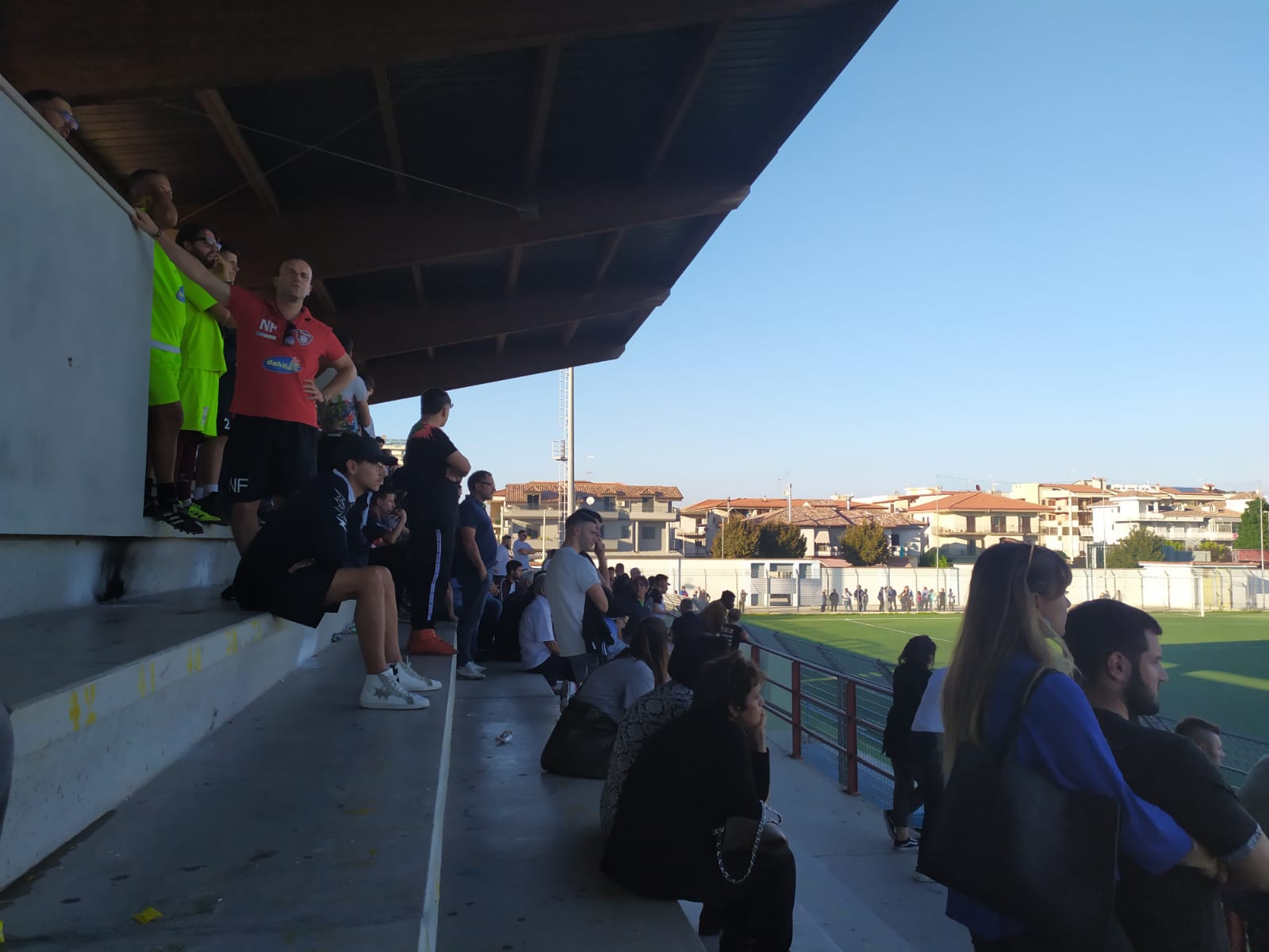 BRUTTO EPILOGO DEL DERBY. Rissa nello spogliatoio in Aquile Rosanero-Maddalonese