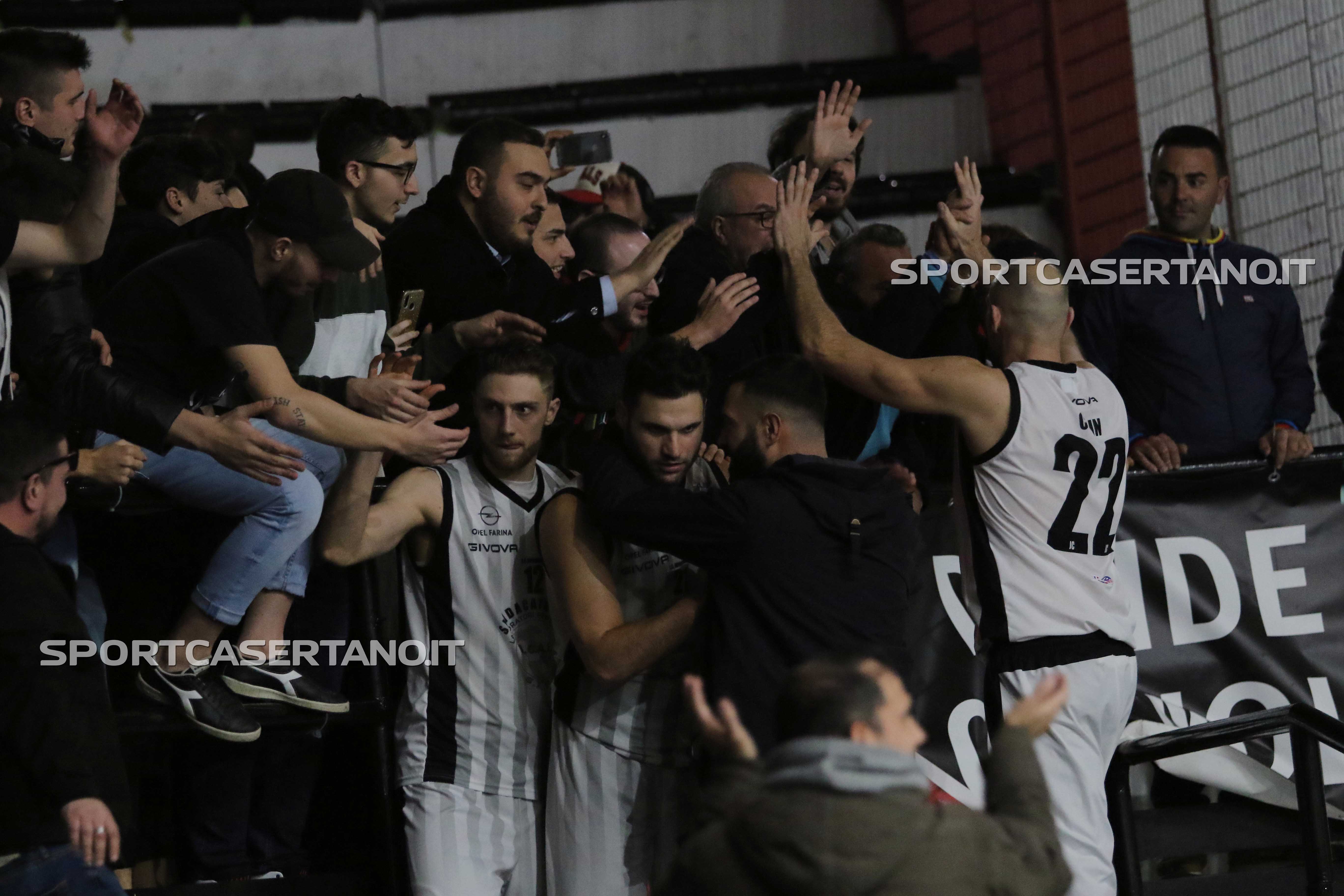 LE FOTOGALLERY – E’ un Natale felice per la Sipremix Maddaloni: sotto l’albero anche la qualificazione ai quarti di Coppa Campania