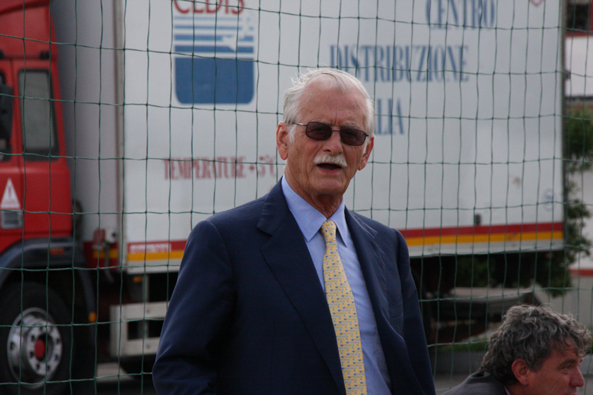 CIAO PRESIDENTE – Marcianise in lutto, addio a Floridante Bizzarro