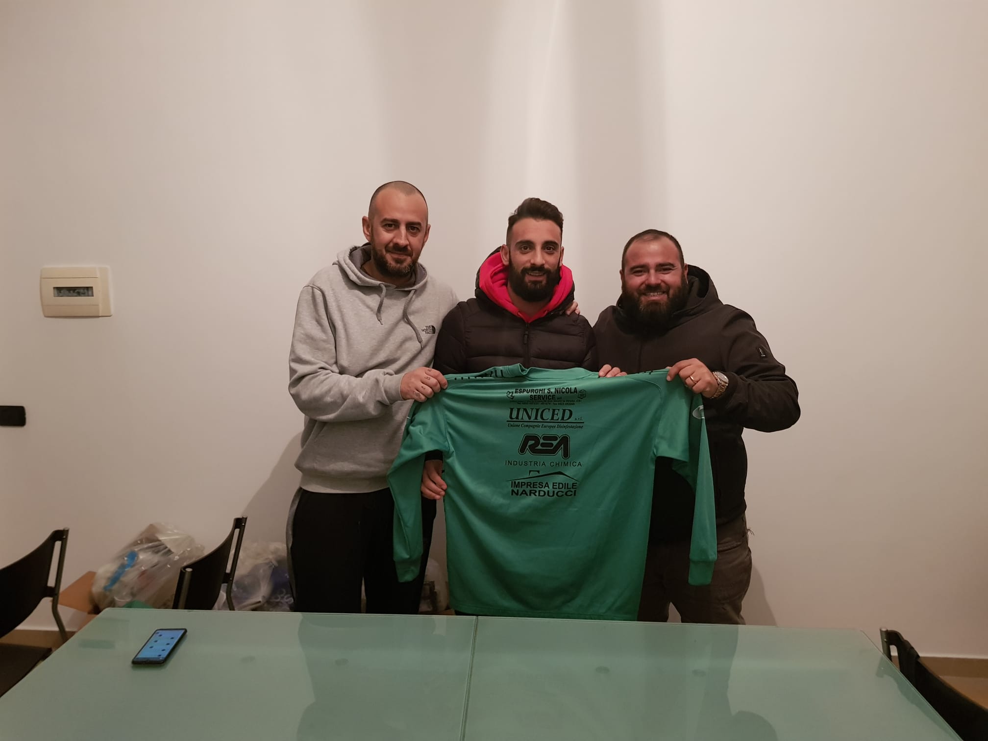 SUPER COLPO SAN NICOLA! Preso un grande bomber per puntare al vertice e in tre salutano i neroverdi