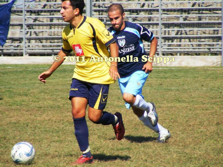 CAMPANIA FELIX, BOMBER IN ARRIVO. Firma un ex Barrese. Ceduti due esperti al Casalnuovo