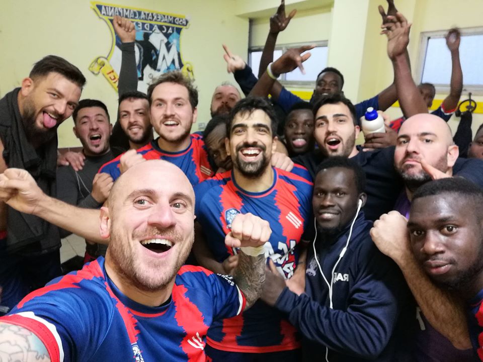 MAGIC MOMENT PER GLI RFC LIONS SKA. Leoni antirazzisti vincenti nel calcio e nel basket