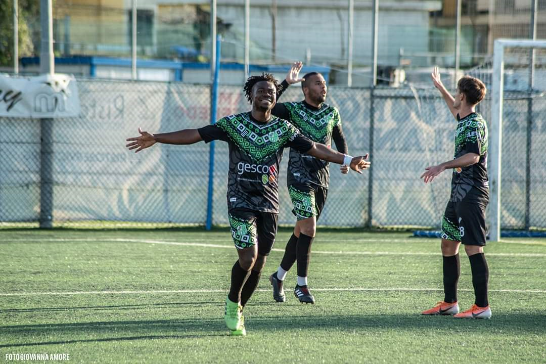 Il punto dopo la 14^ giornata del Girone A di Eccellenza: Non sbagliano le prime due, pari Afro Napoli, k.o. per il Mondragone