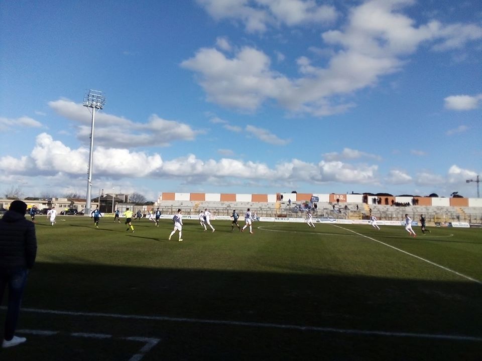 GLADIATOR, SPRAZZI DI LUCE. Nella calza un pari prezioso in casa del Team Altamura