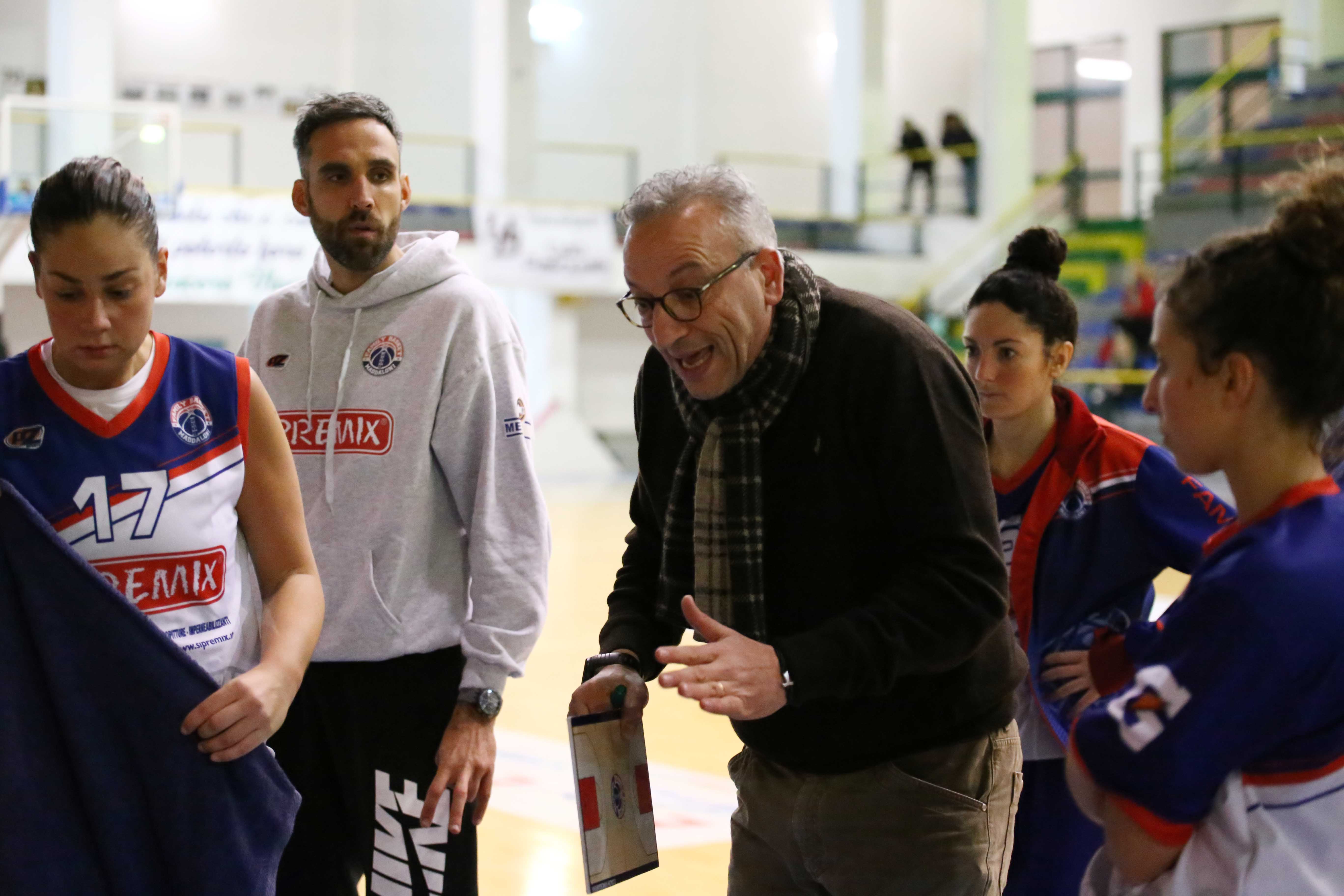 LUCI E OMBRE – Coach Vinciguerra chiede di più alla Sipremix Maddaloni: “Ci è andata bene, ma non voglio più vedere atteggiamenti sbagliati”